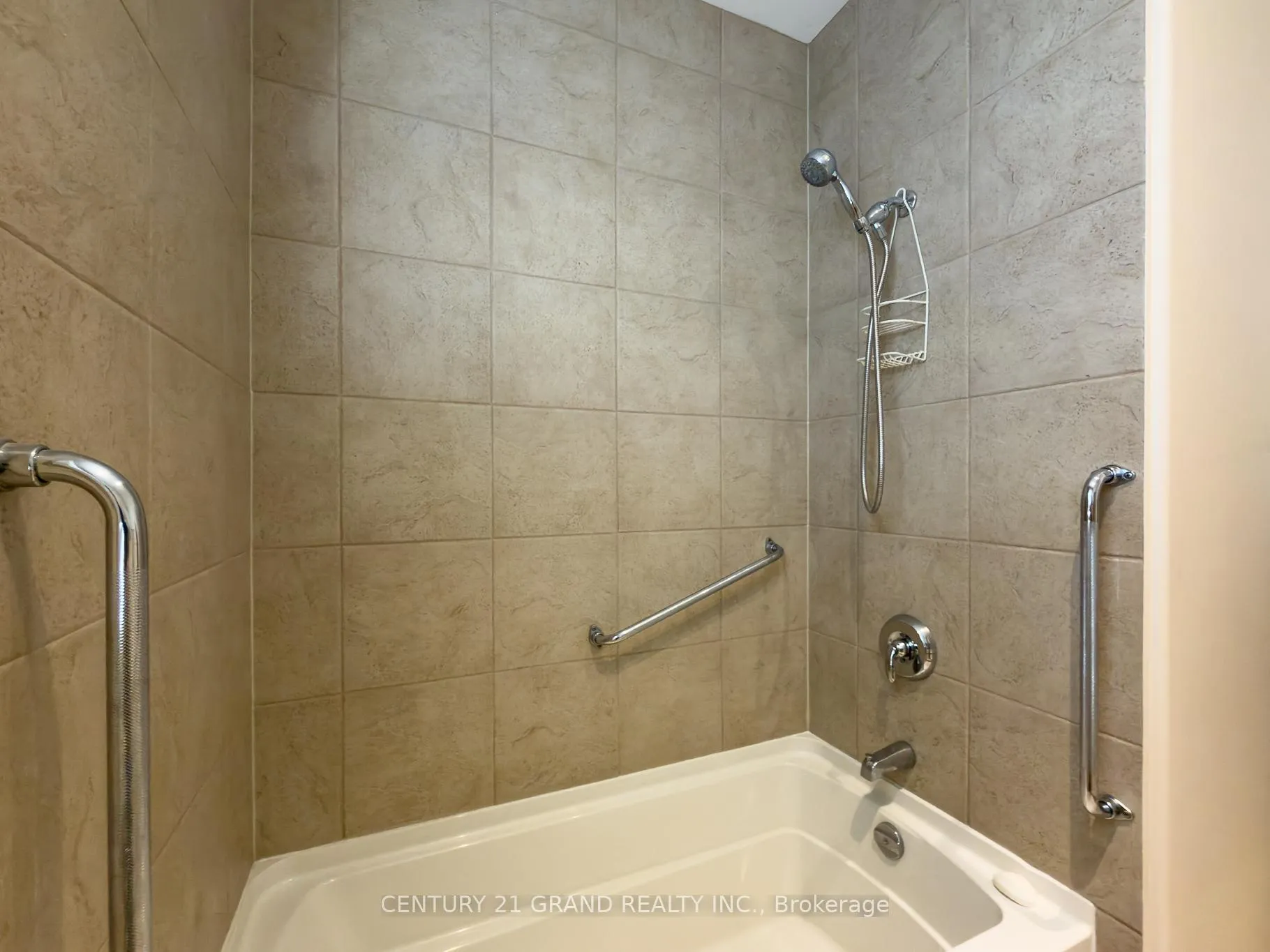 Photo 18 of Unit 2, 95 North Park, Brantford, East Ward — HOMEH