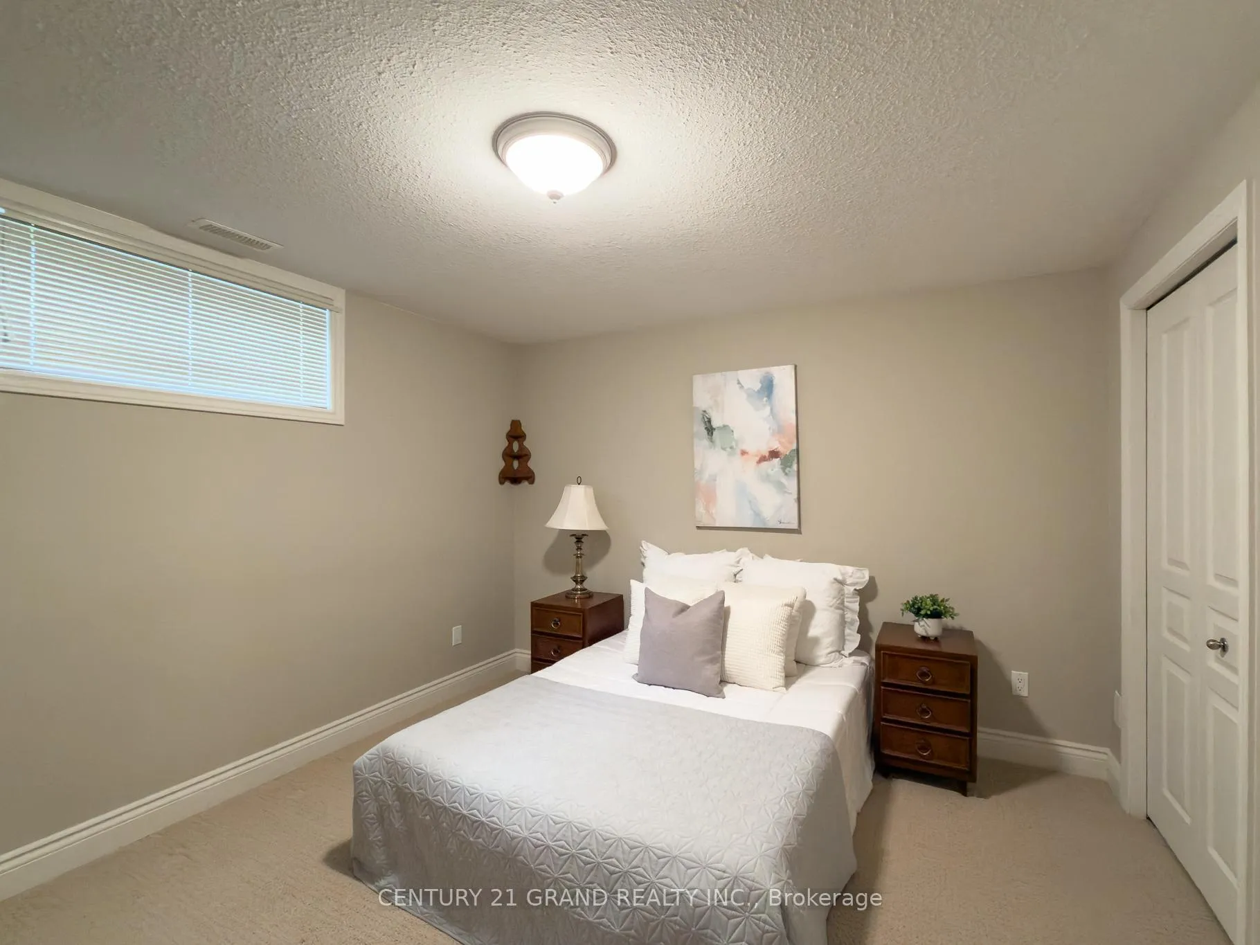 Photo 23 of Unit 2, 95 North Park, Brantford, East Ward — HOMEH