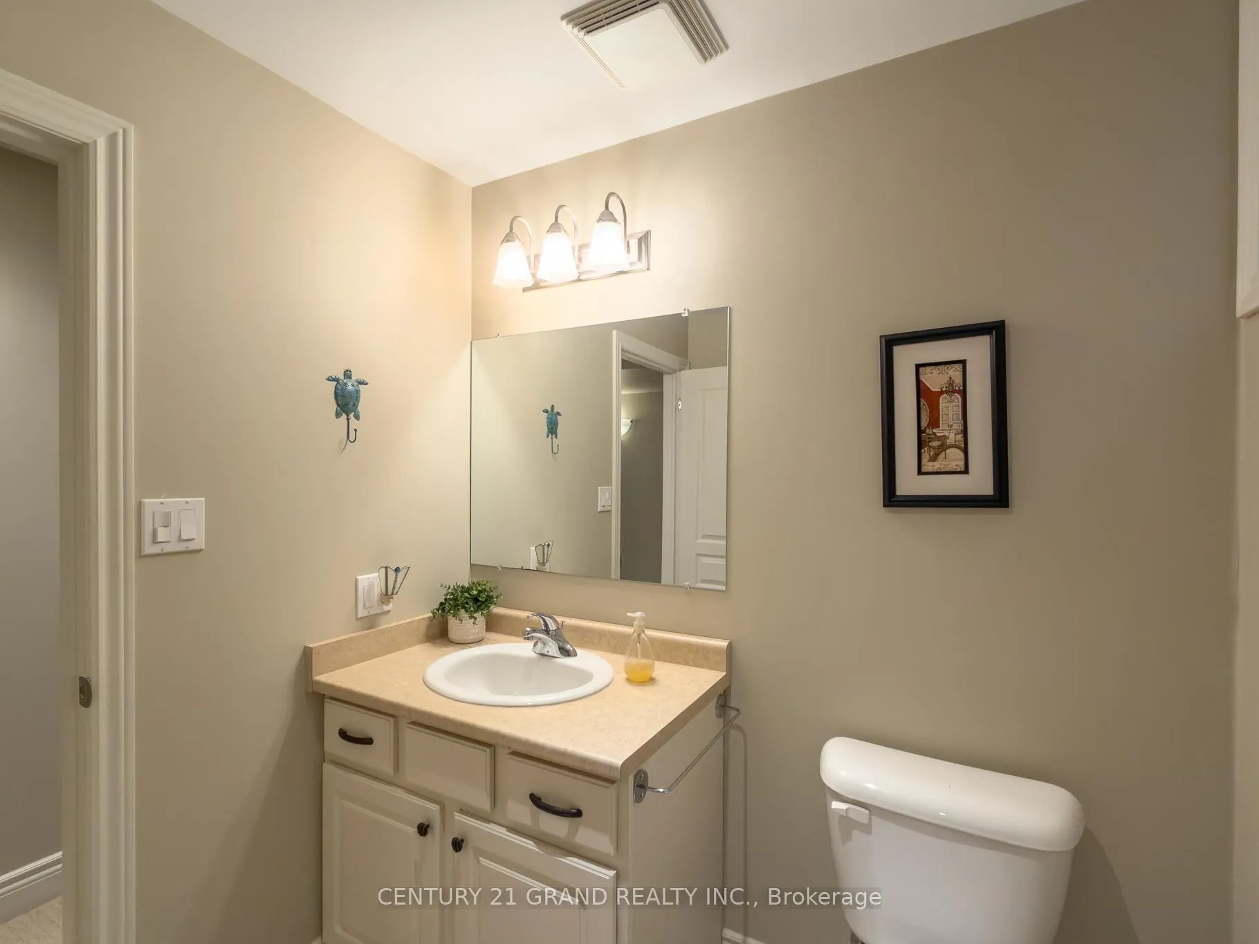 Photo 26 of Unit 2, 95 North Park, Brantford, East Ward — HOMEH