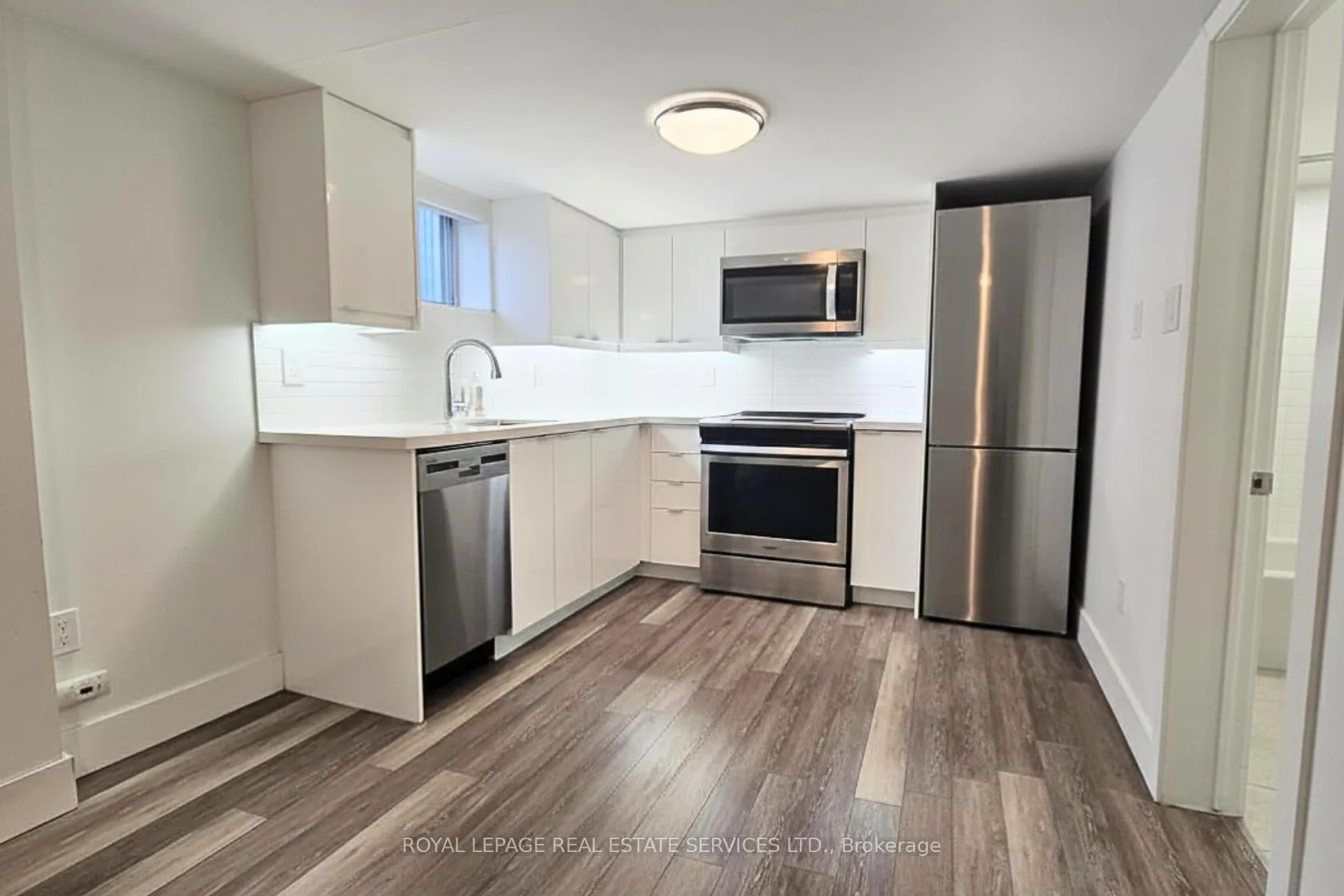 Photo 1 of Unit 1, 28A Third Street, Etobicoke, New Toronto — HOMEH
