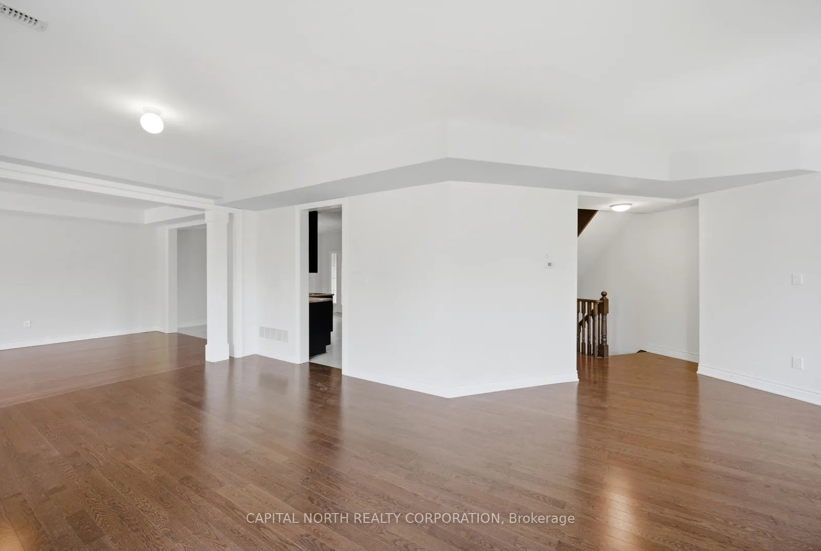 Photo 7 of 23 Caliber Court, King, Nobleton — HOMEH
