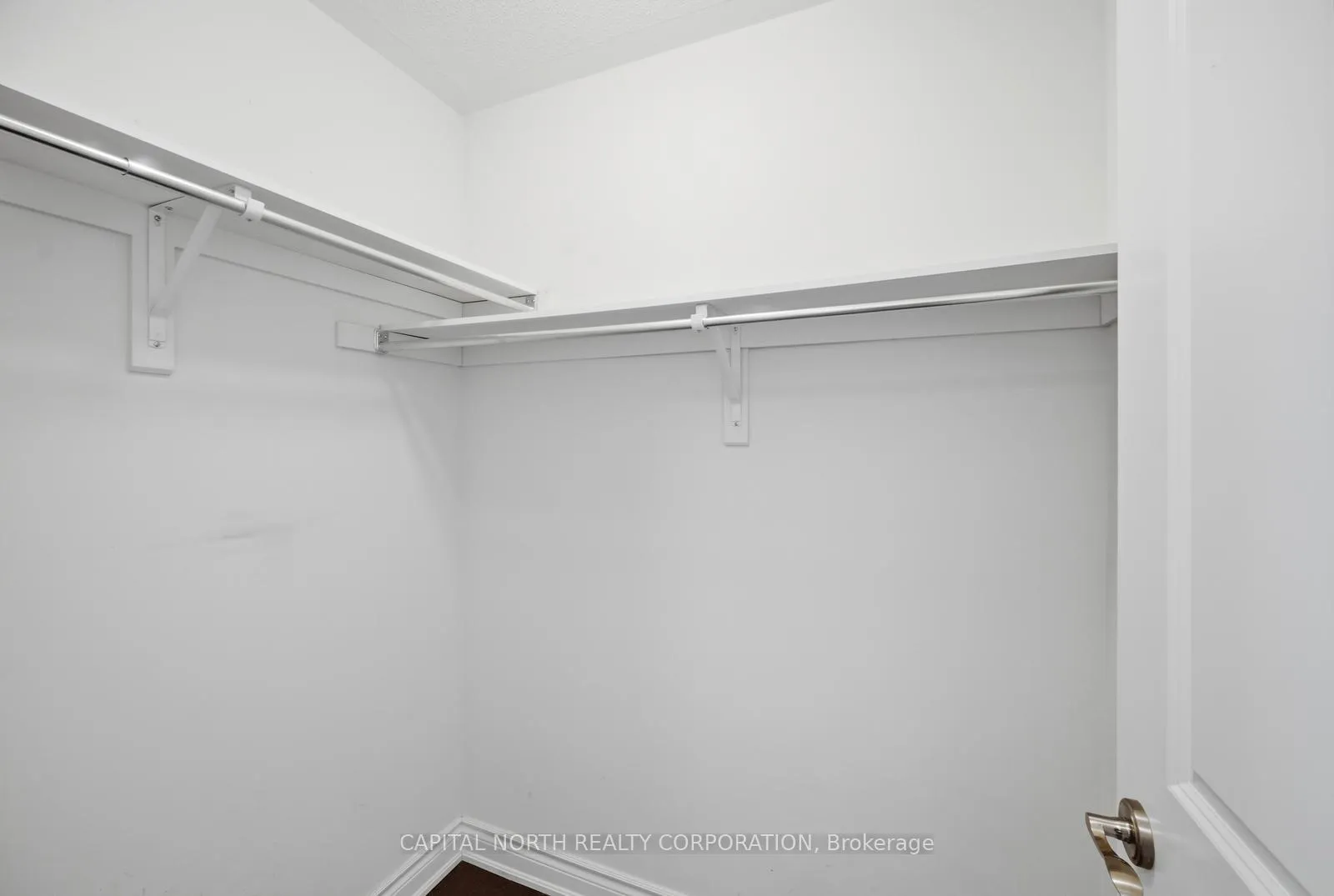 Photo 25 of 23 Caliber Court, King, Nobleton — HOMEH