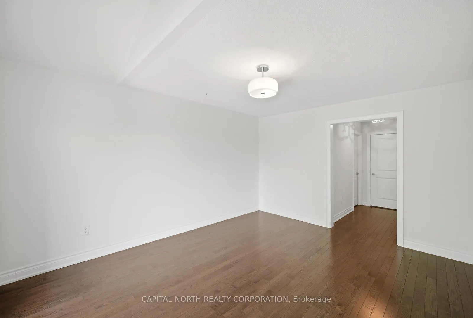 Photo 35 of 23 Caliber Court, King, Nobleton — HOMEH