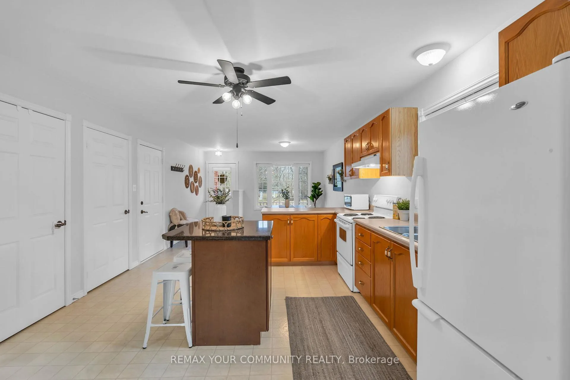 Photo 19 of 81 Fairpark Lane, Georgina, Sutton & Jackson's Point — HOMEH