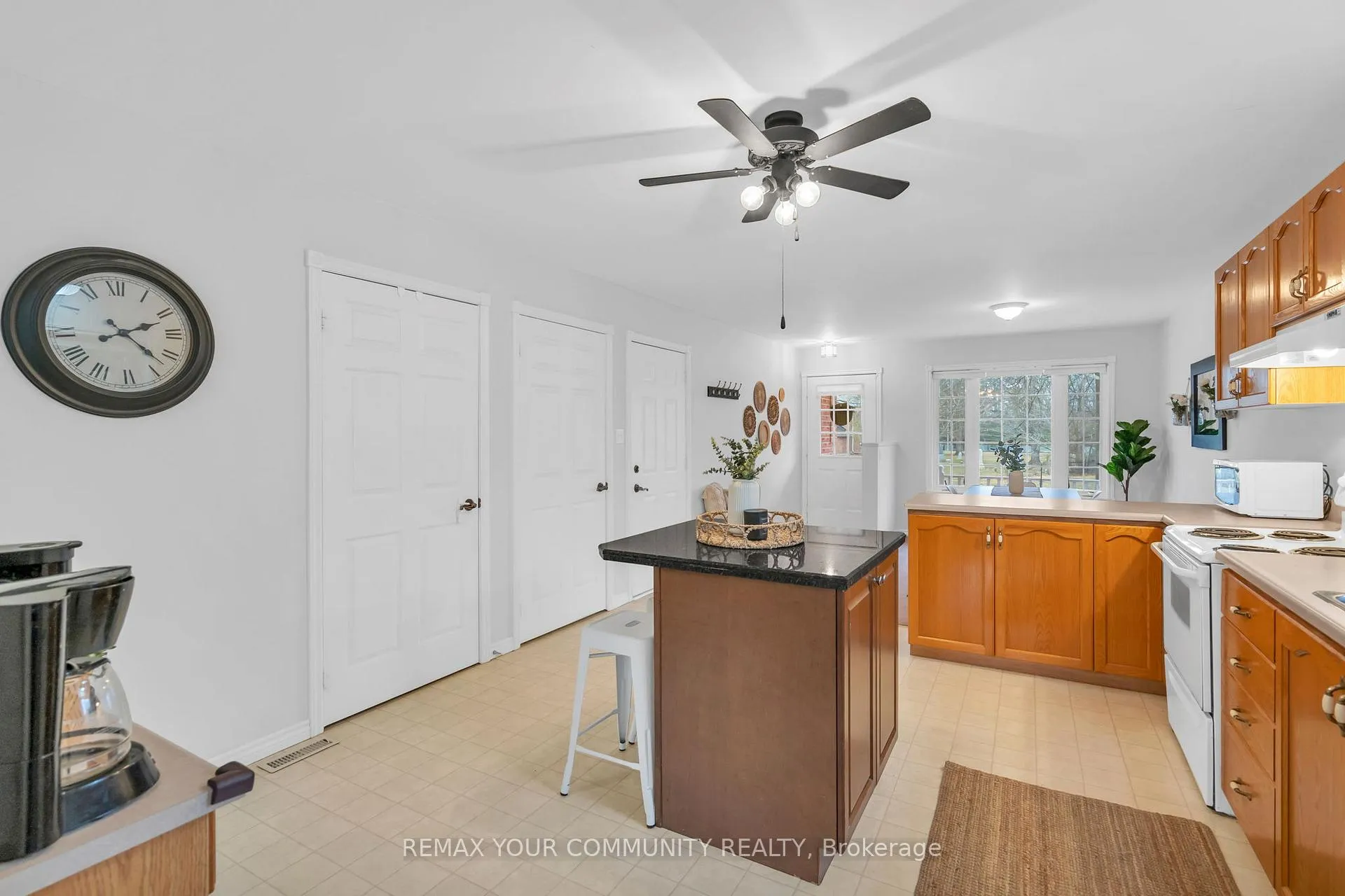 Photo 20 of 81 Fairpark Lane, Georgina, Sutton & Jackson's Point — HOMEH