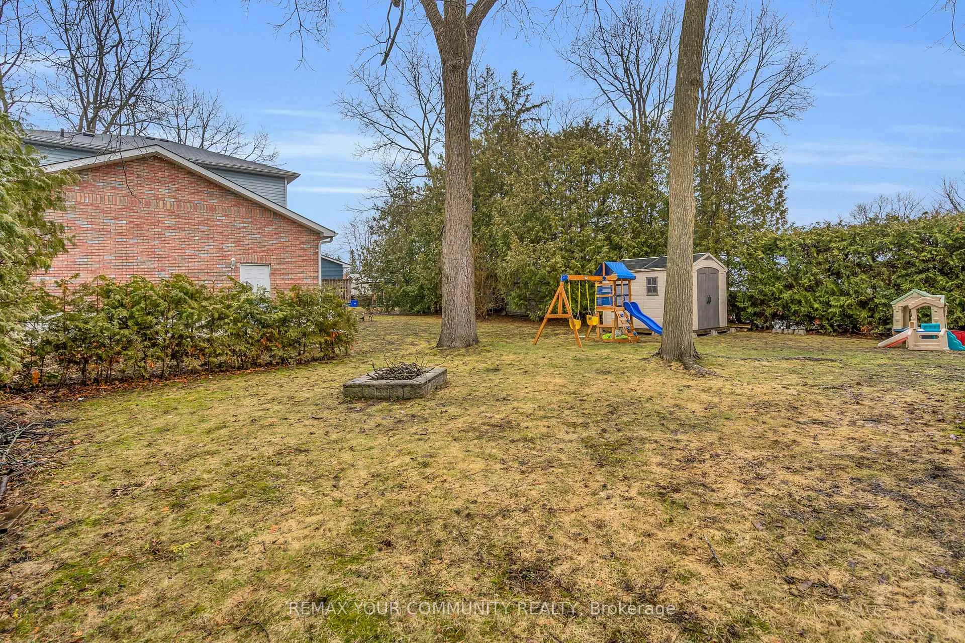 Photo 45 of 81 Fairpark Lane, Georgina, Sutton & Jackson's Point — HOMEH