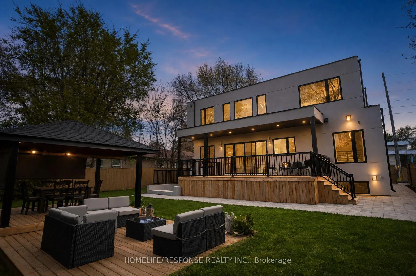 Photo 41 of 1235 Whittington Road, Mississauga, Clarkson — HOMEH