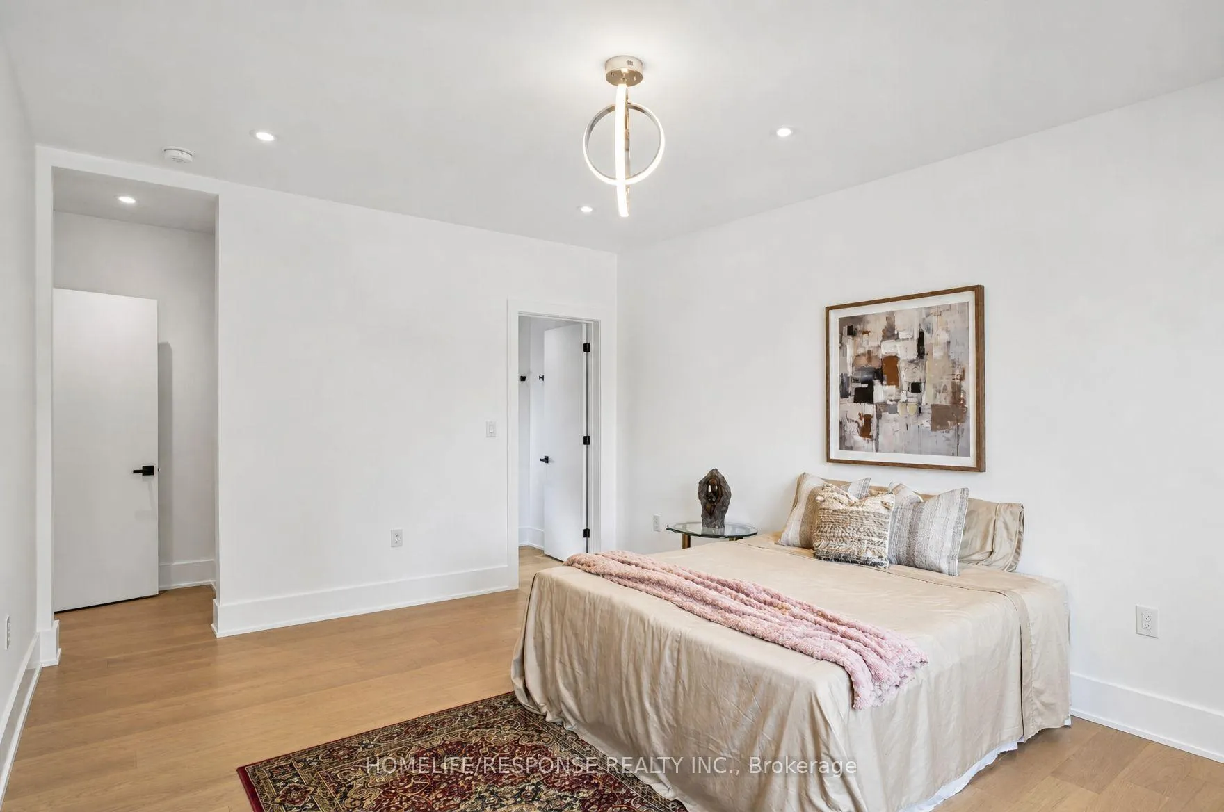Photo 19 of 1235 Whittington Road, Mississauga, Clarkson — HOMEH