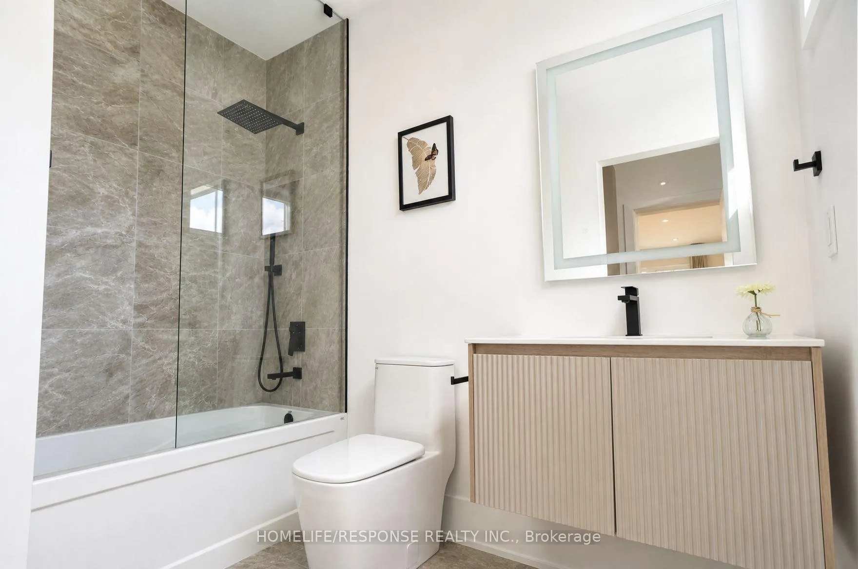 Photo 20 of 1235 Whittington Road, Mississauga, Clarkson — HOMEH