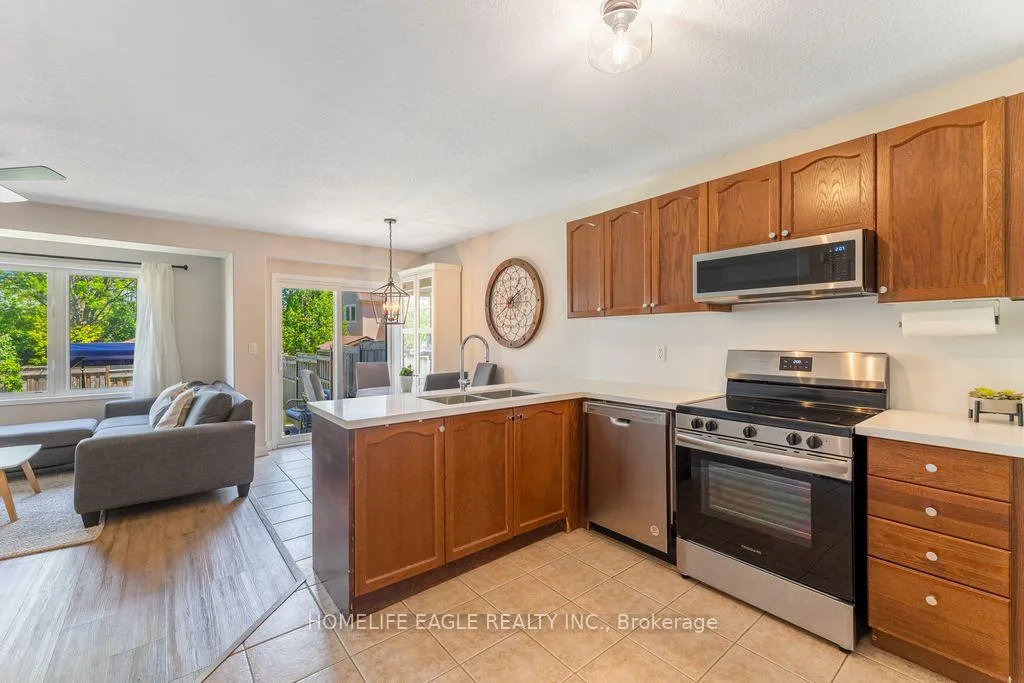 Photo 6 of 1787 Lamstone Street, Innisfil, Alcona — HOMEH