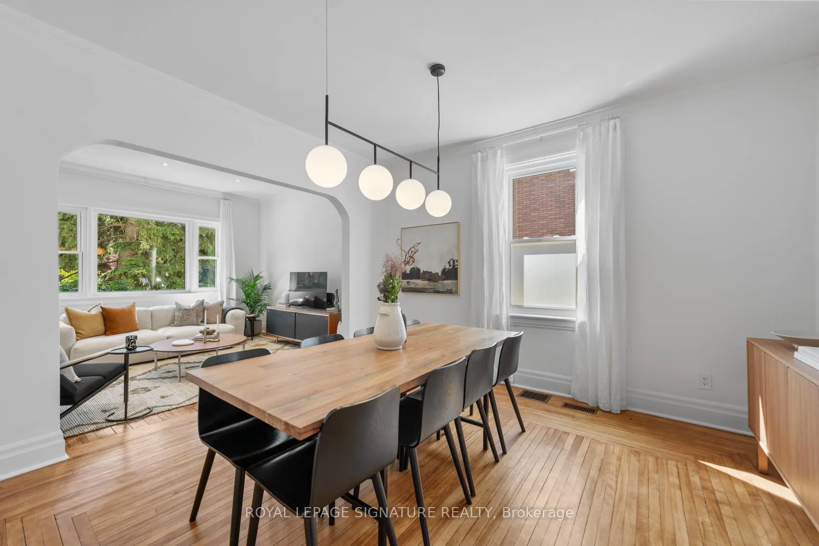 Photo 11 of 4 Kimberley Avenue, Toronto, East End-Danforth — HOMEH