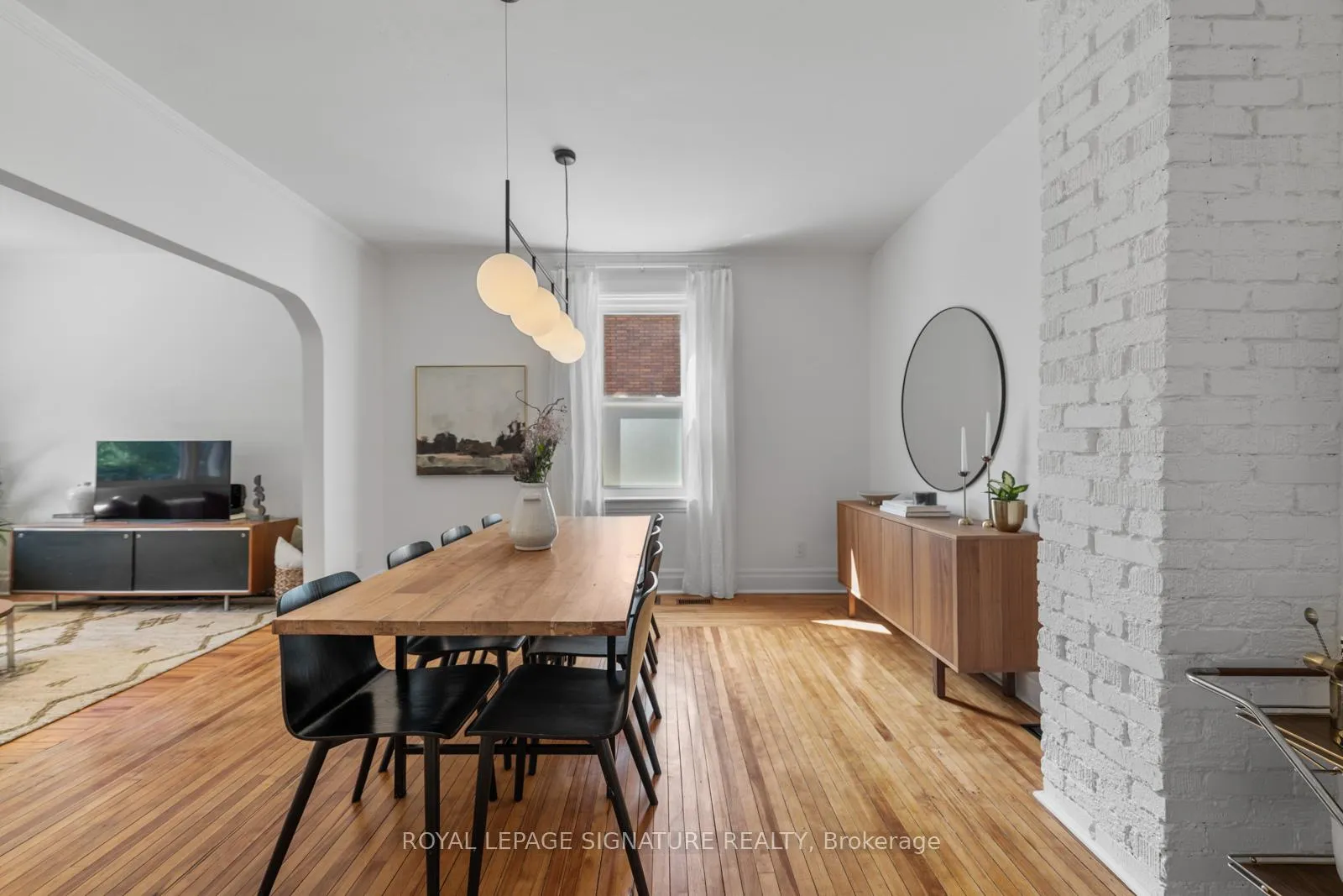 Photo 12 of 4 Kimberley Avenue, Toronto, East End-Danforth — HOMEH
