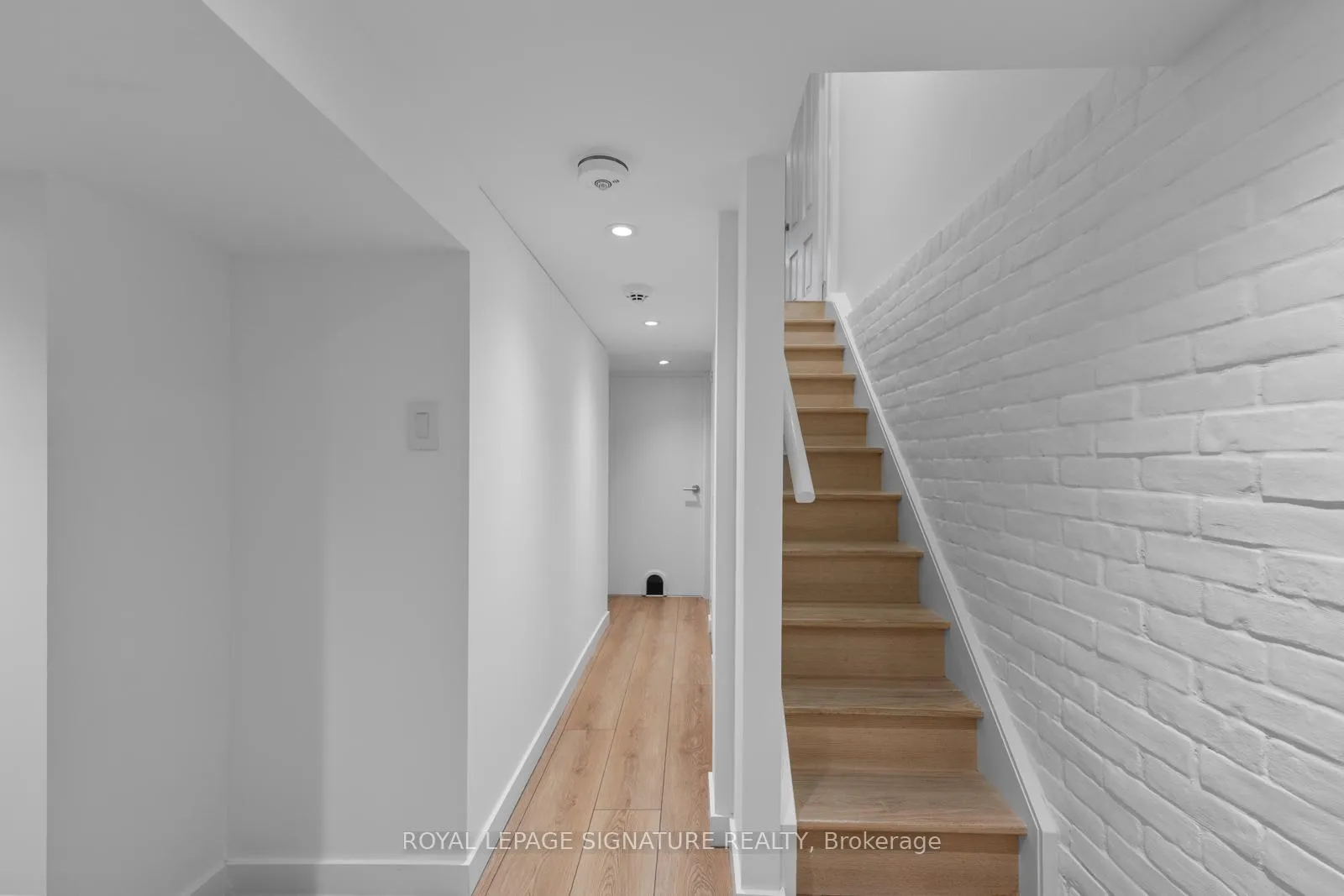 Photo 31 of 4 Kimberley Avenue, Toronto, East End-Danforth — HOMEH