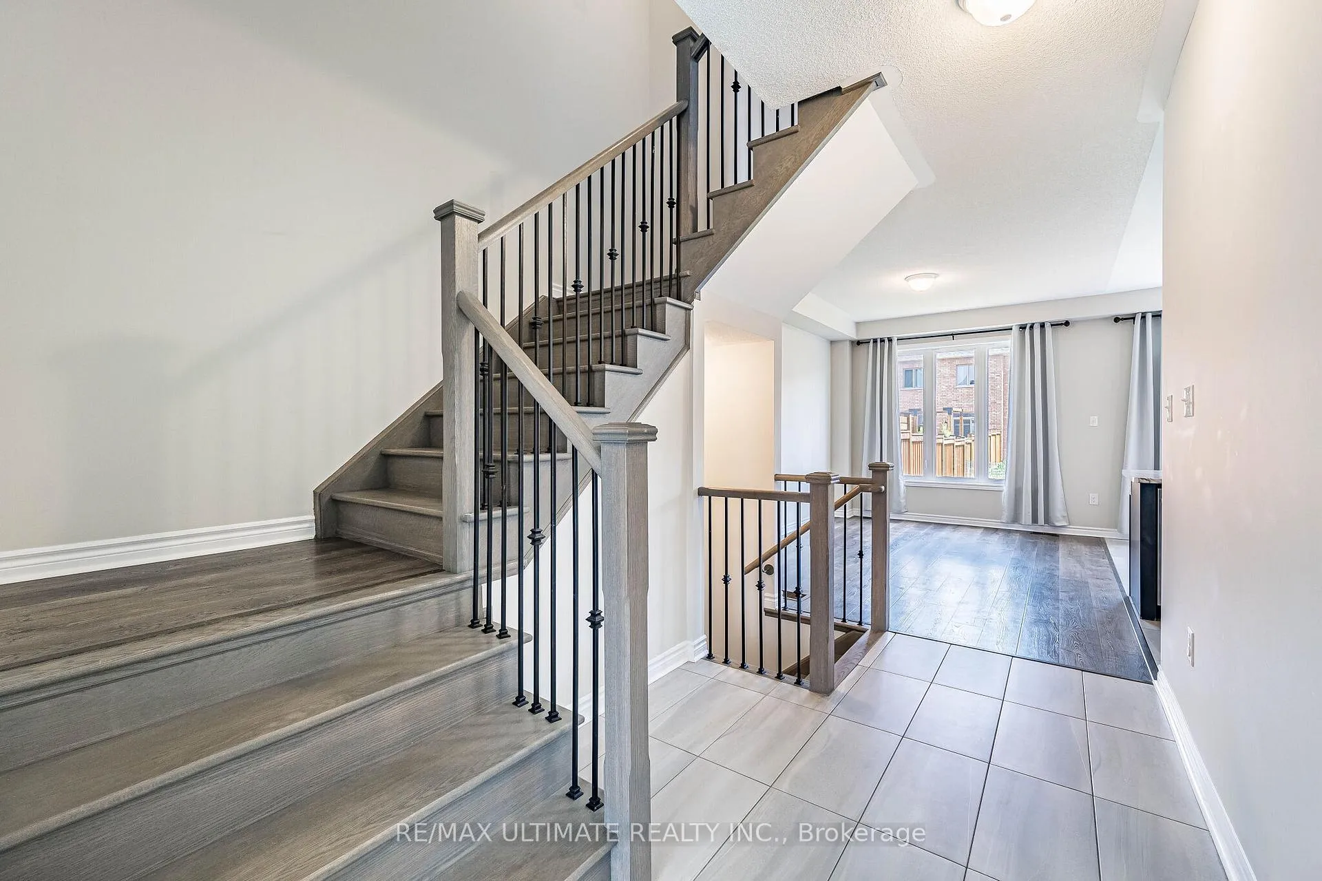 Photo 11 of 5 Albany Street, Collingwood — HOMEH