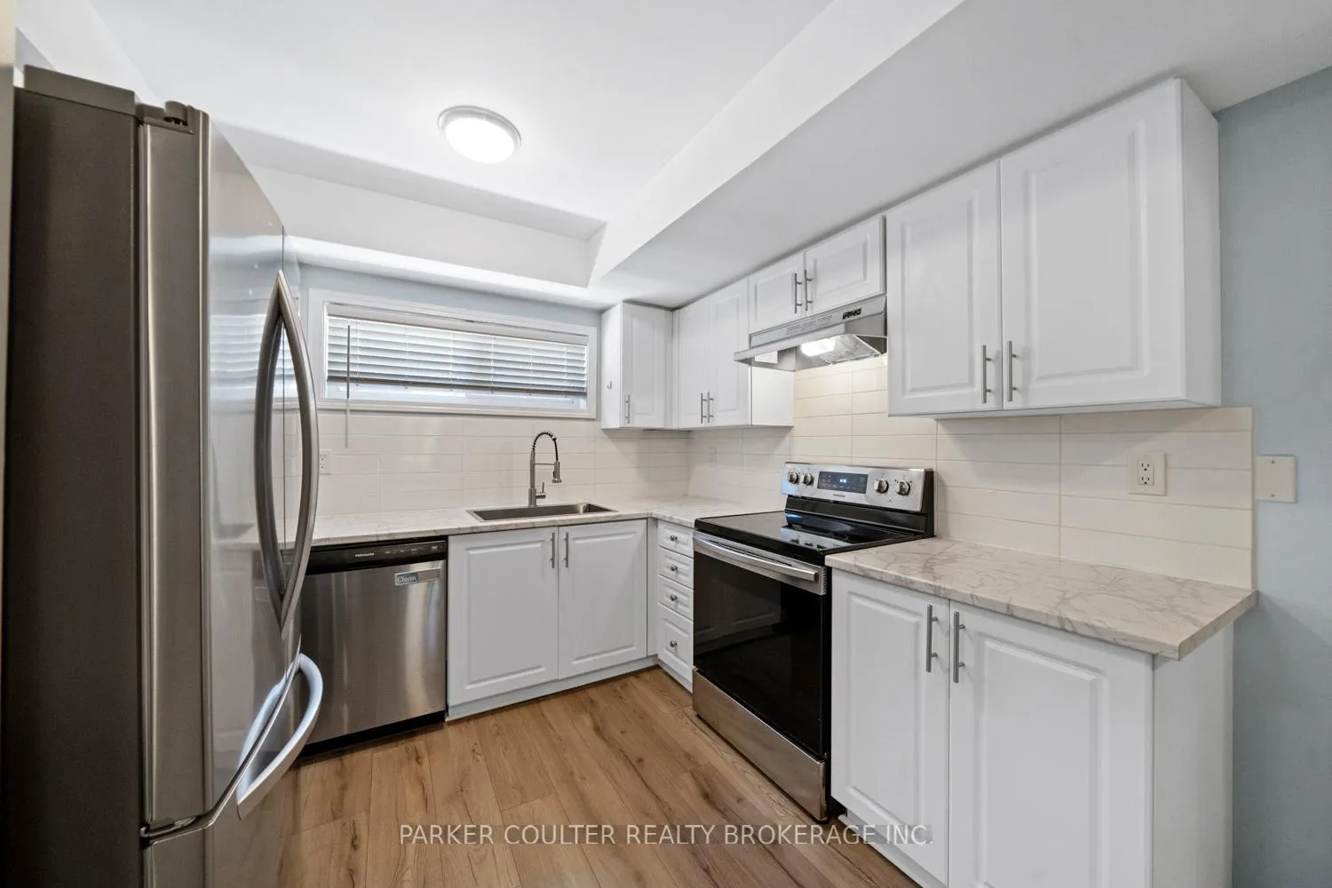 Photo 10 of Unit 7, 237 Ferndale Drive S, Barrie, Ardagh — HOMEH