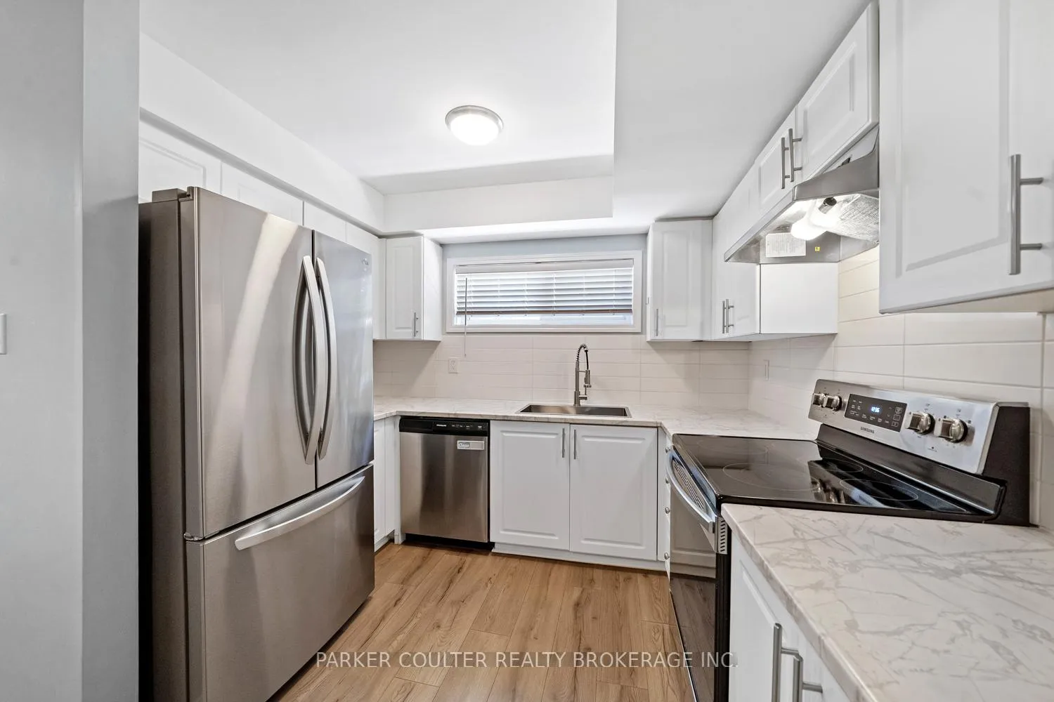 Photo 11 of Unit 7, 237 Ferndale Drive S, Barrie, Ardagh — HOMEH