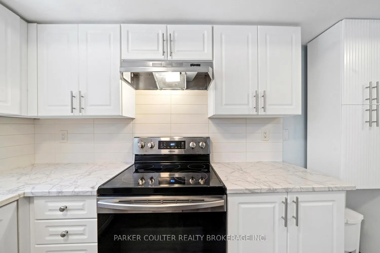 Photo 13 of Unit 7, 237 Ferndale Drive S, Barrie, Ardagh — HOMEH