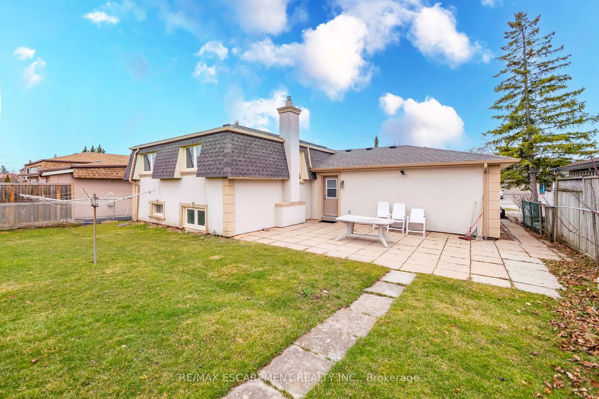 Photo 46 of 305 Pinegrove Road, Oakville, West — HOMEH