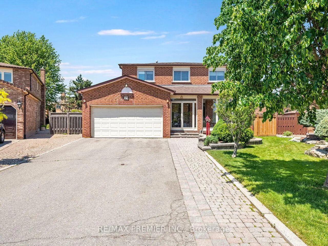 Photo 49 of 39 Brydon Court, Vaughan, Maple — HOMEH