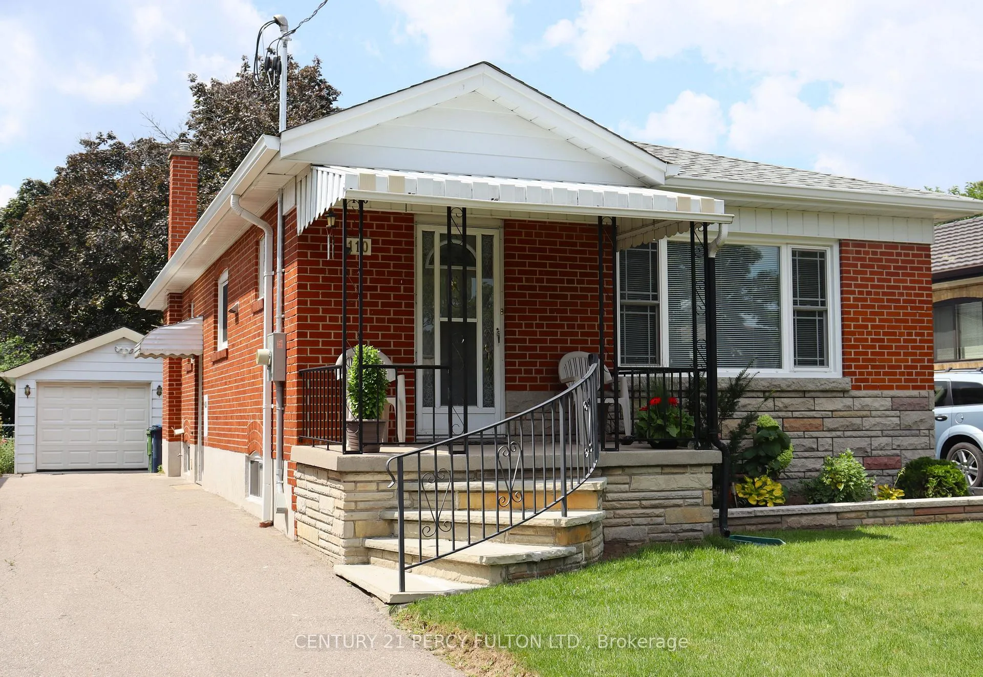 Photo 1 of 110 Gilroy Drive, Scarborough, Dorset Park — HOMEH