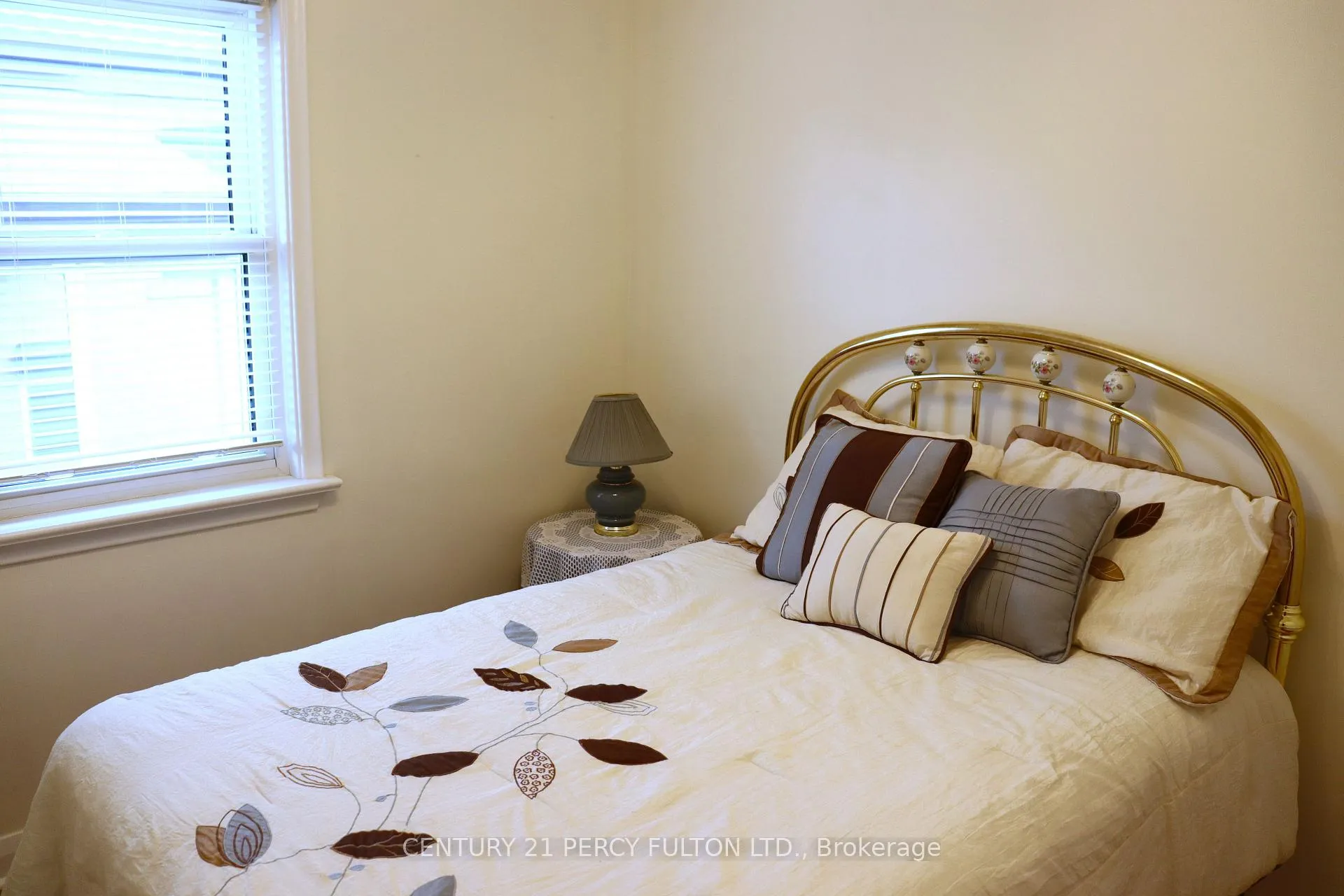 Photo 9 of 110 Gilroy Drive, Scarborough, Dorset Park — HOMEH