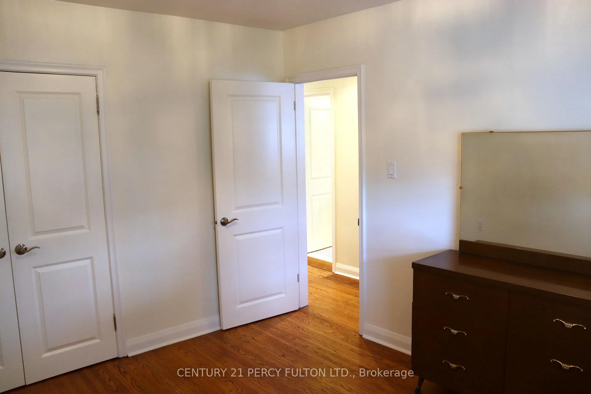 Photo 14 of 110 Gilroy Drive, Scarborough, Dorset Park — HOMEH