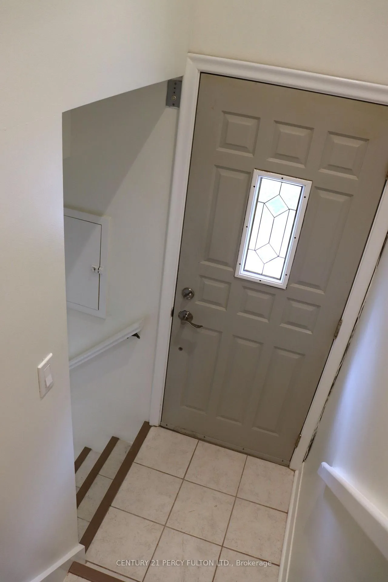 Photo 15 of 110 Gilroy Drive, Scarborough, Dorset Park — HOMEH