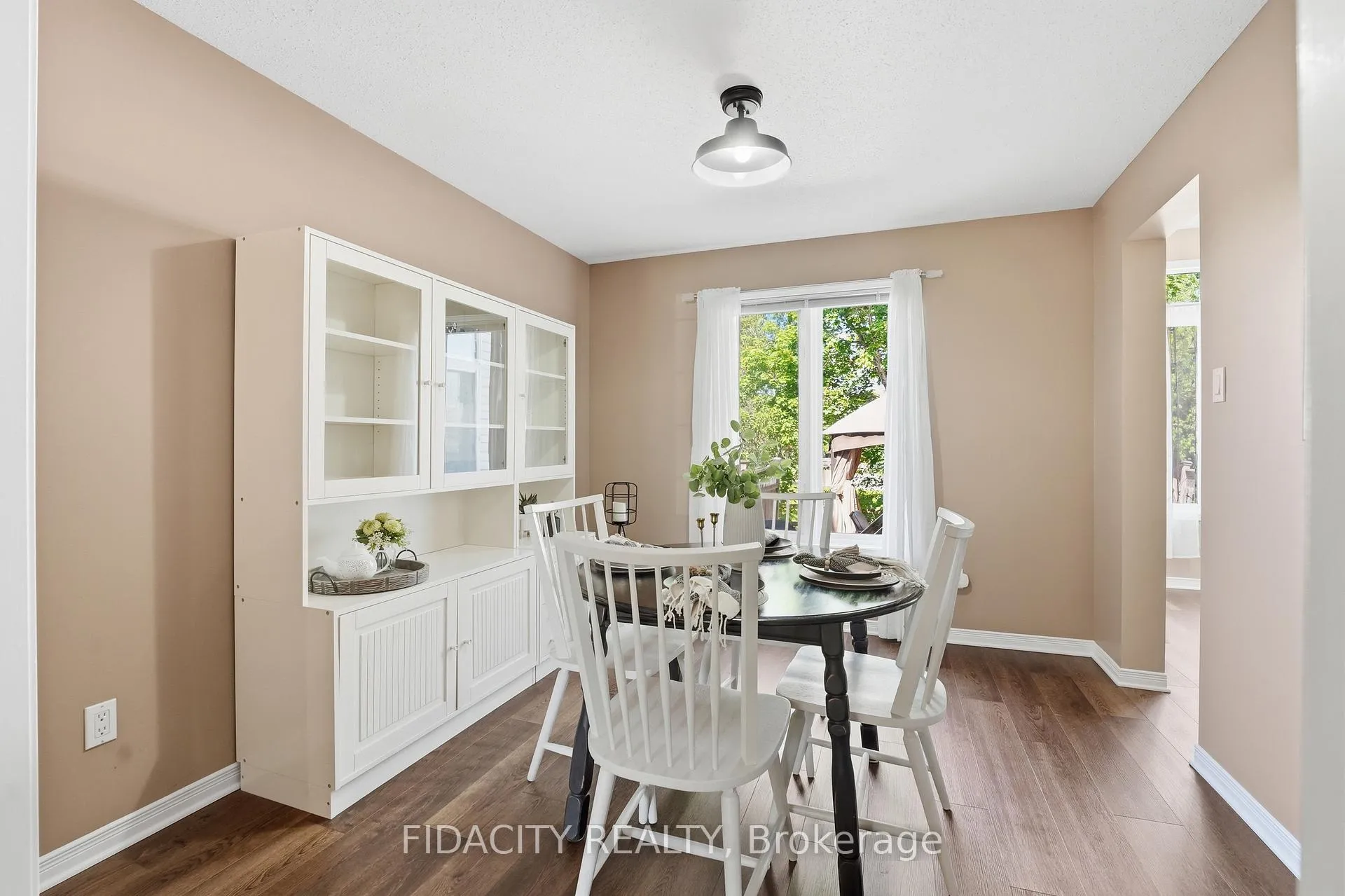 Photo 9 of 173 Whalings Circle, Ottawa, Stittsville (Central) — HOMEH