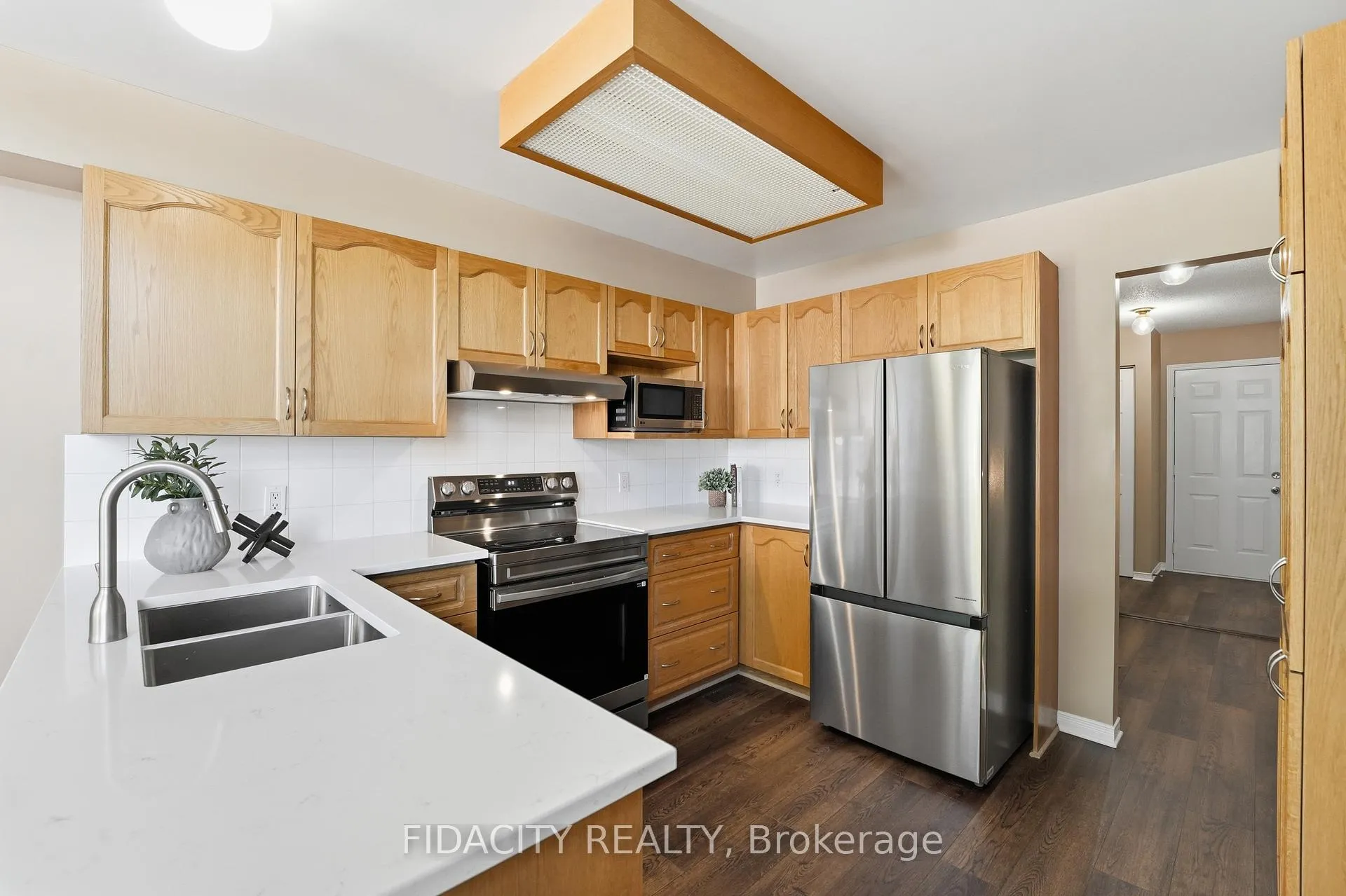 Photo 14 of 173 Whalings Circle, Ottawa, Stittsville (Central) — HOMEH