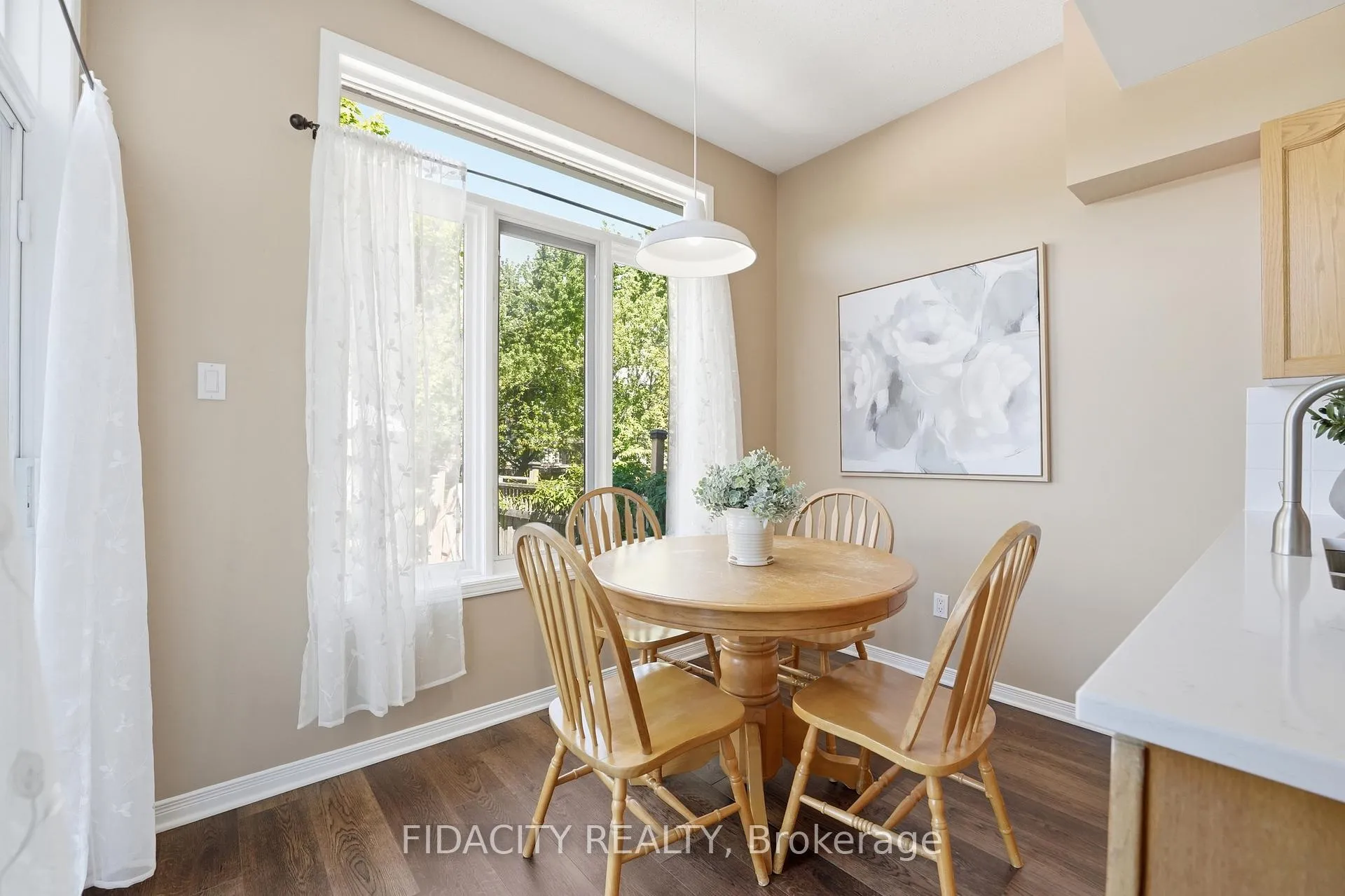 Photo 17 of 173 Whalings Circle, Ottawa, Stittsville (Central) — HOMEH