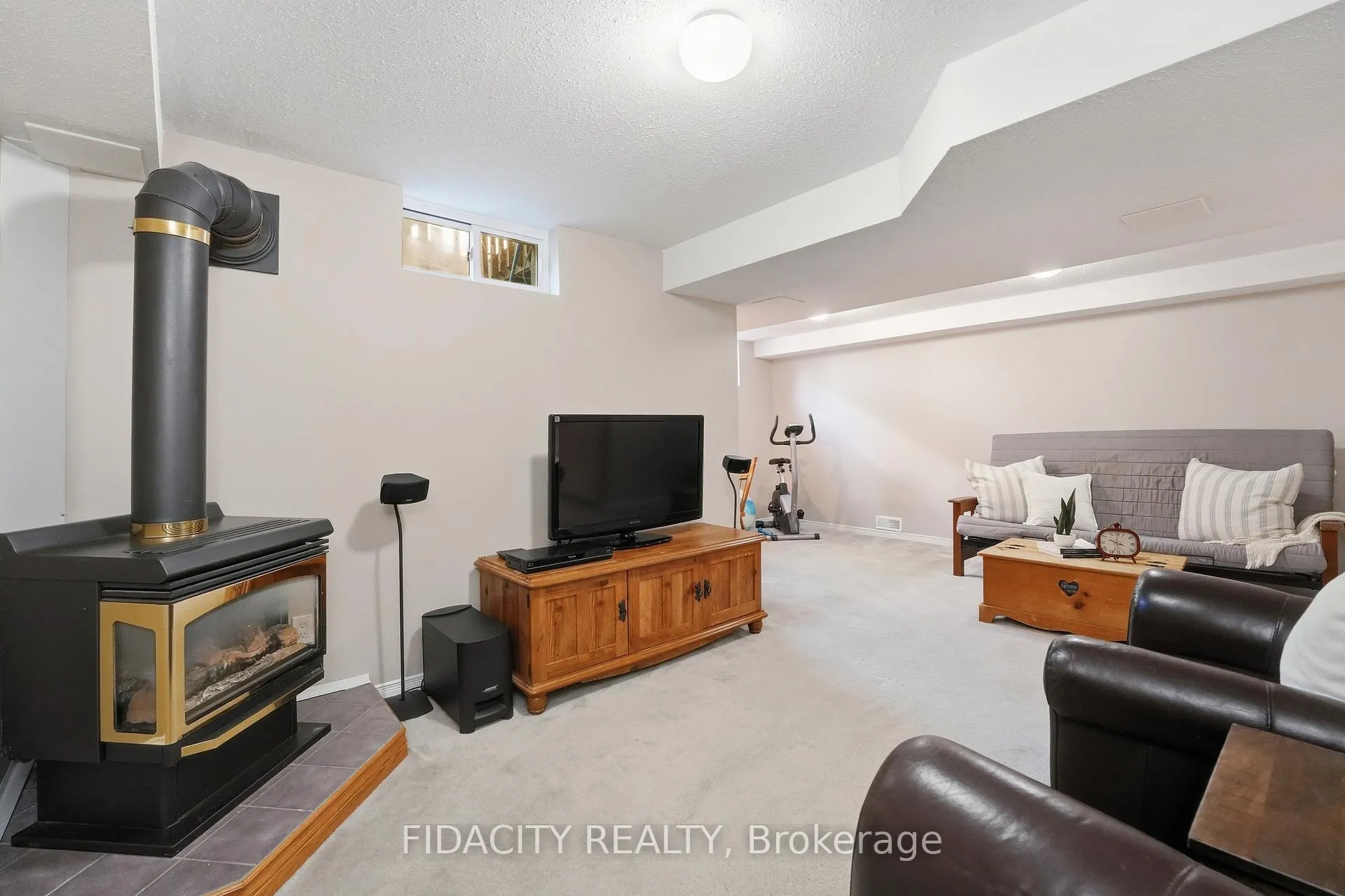 Photo 30 of 173 Whalings Circle, Ottawa, Stittsville (Central) — HOMEH