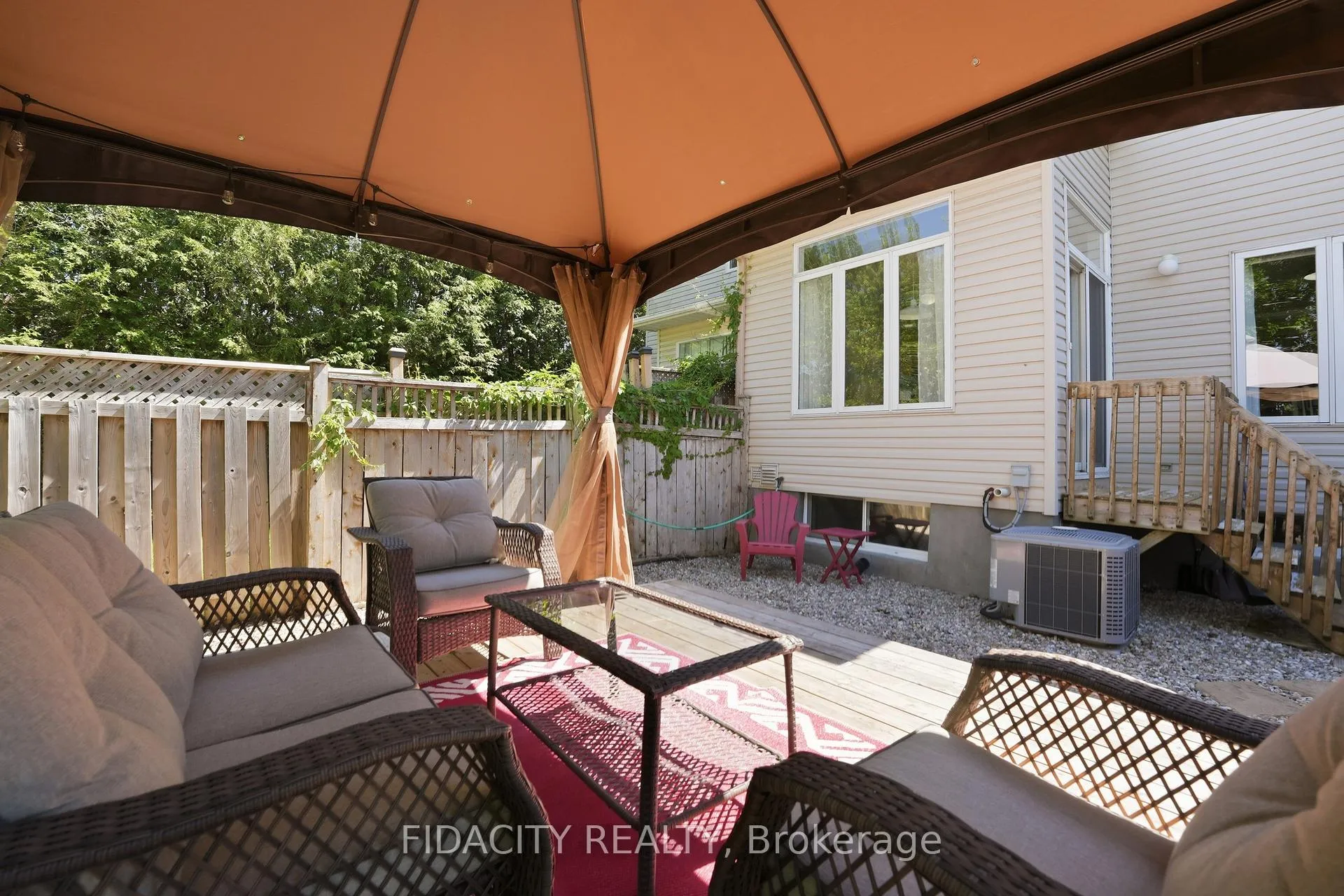 Photo 35 of 173 Whalings Circle, Ottawa, Stittsville (Central) — HOMEH