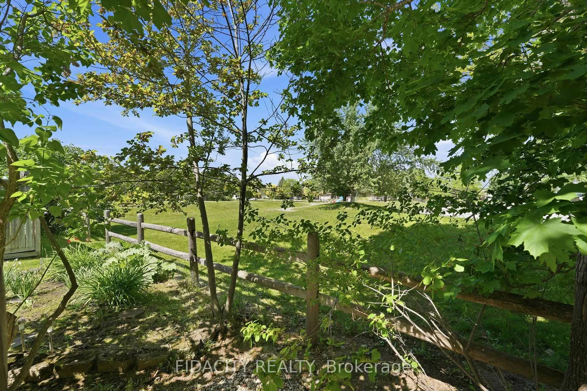 Photo 39 of 173 Whalings Circle, Ottawa, Stittsville (Central) — HOMEH