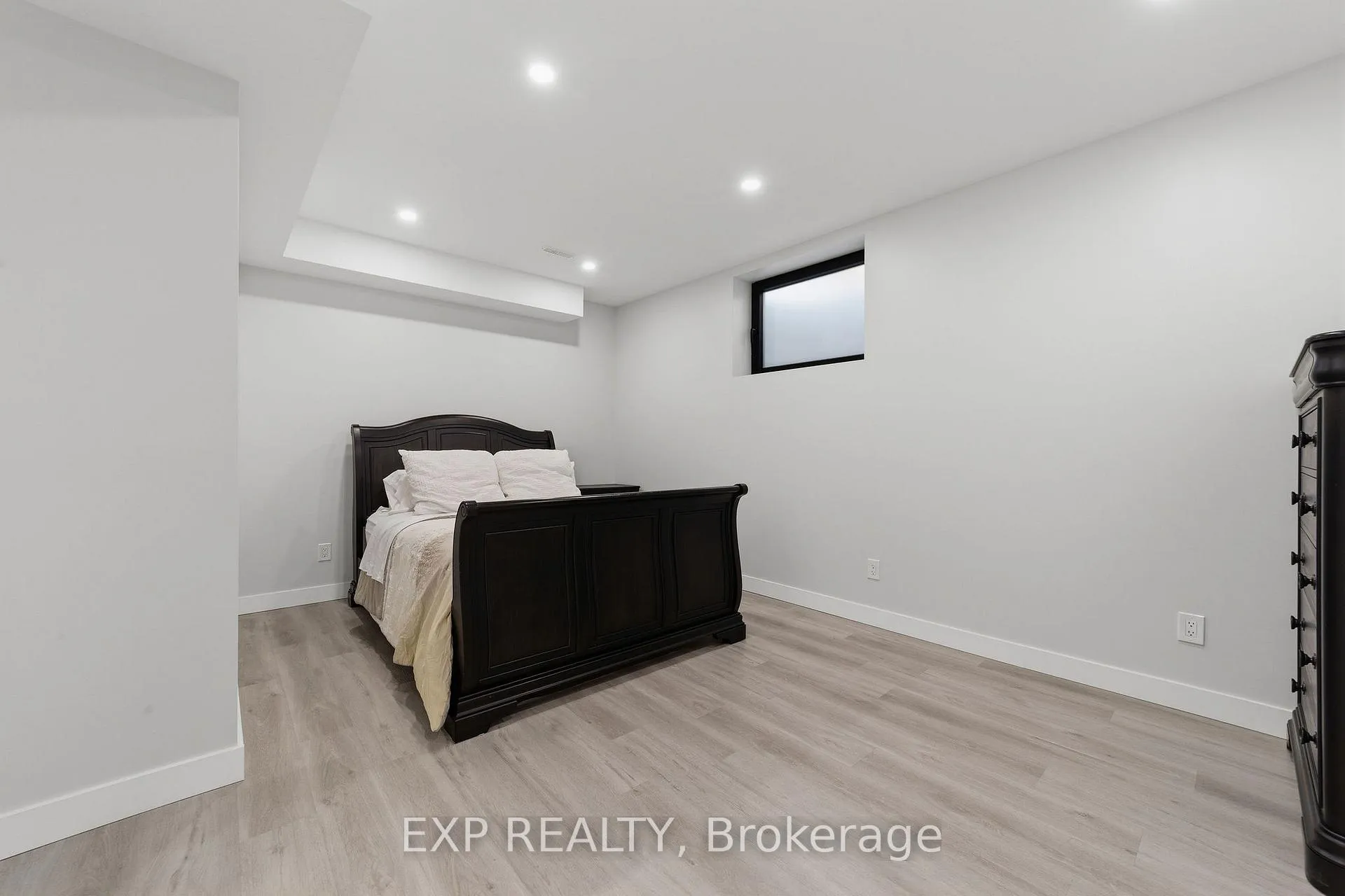 Photo 38 of 113 Edgewater Boulevard, Middlesex Centre, Rural Middlesex Centre — HOMEH