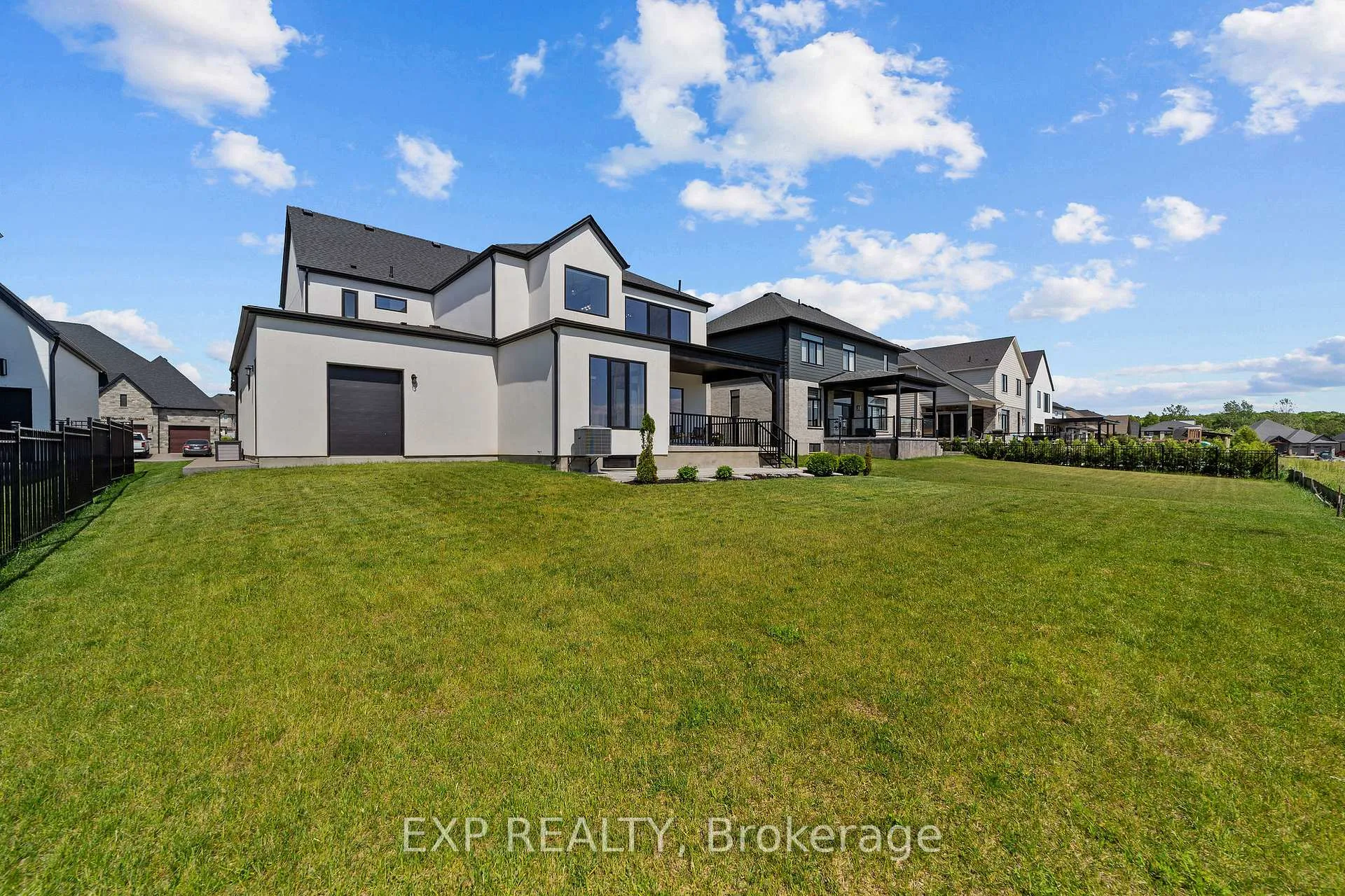 Photo 46 of 113 Edgewater Boulevard, Middlesex Centre, Rural Middlesex Centre — HOMEH