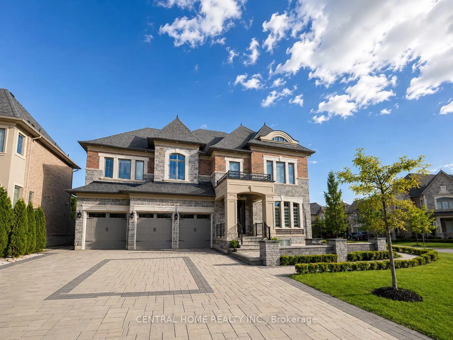 Photo 2 of 33 James Stokes Court, King, King City — HOMEH