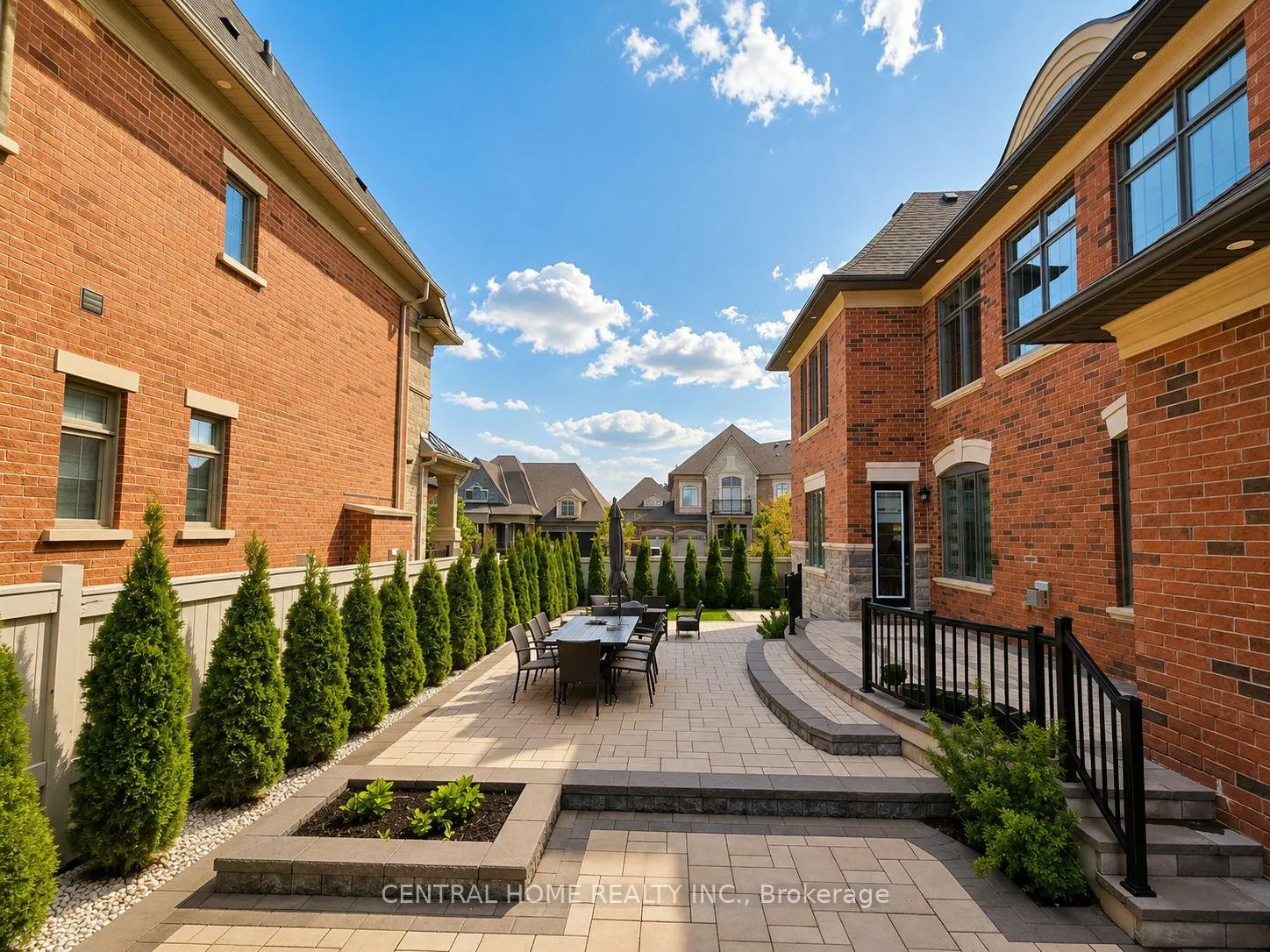 Photo 6 of 33 James Stokes Court, King, King City — HOMEH