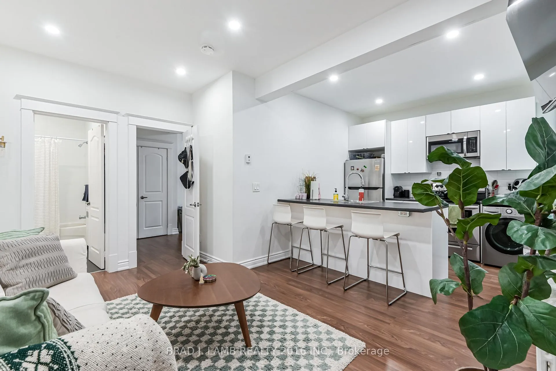 Photo 4 of Unit 2, 56 Wright Avenue, Toronto, Roncesvalles — HOMEH