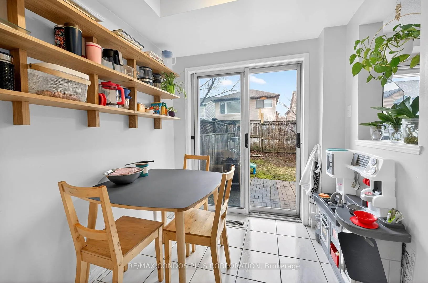 Photo 14 of Unit 62, 2945 Thomas Street, Mississauga, Central Erin Mills — HOMEH