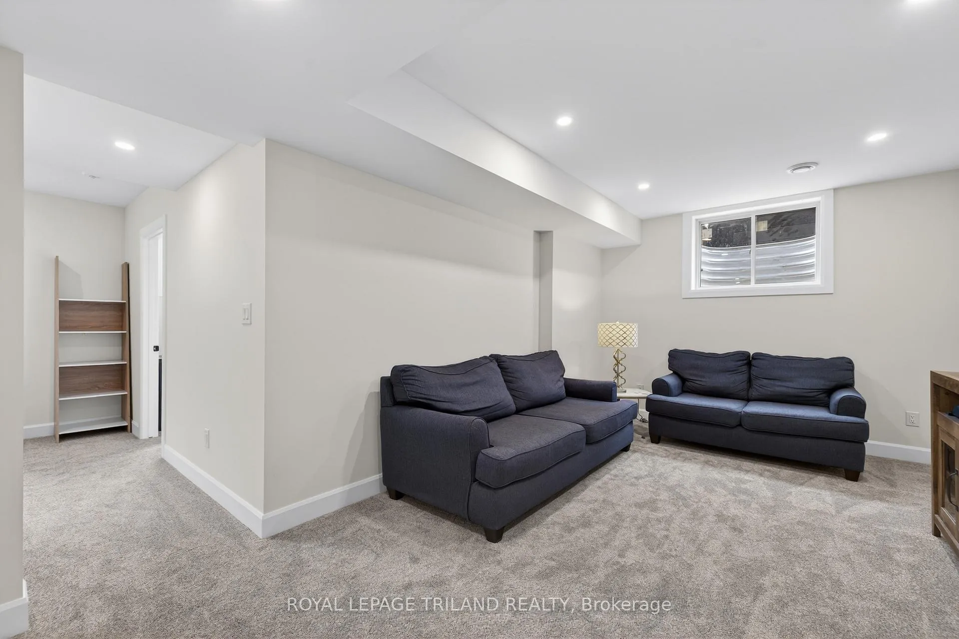 Photo 31 of 51253 Ashton Street, Malahide, Springfield — HOMEH