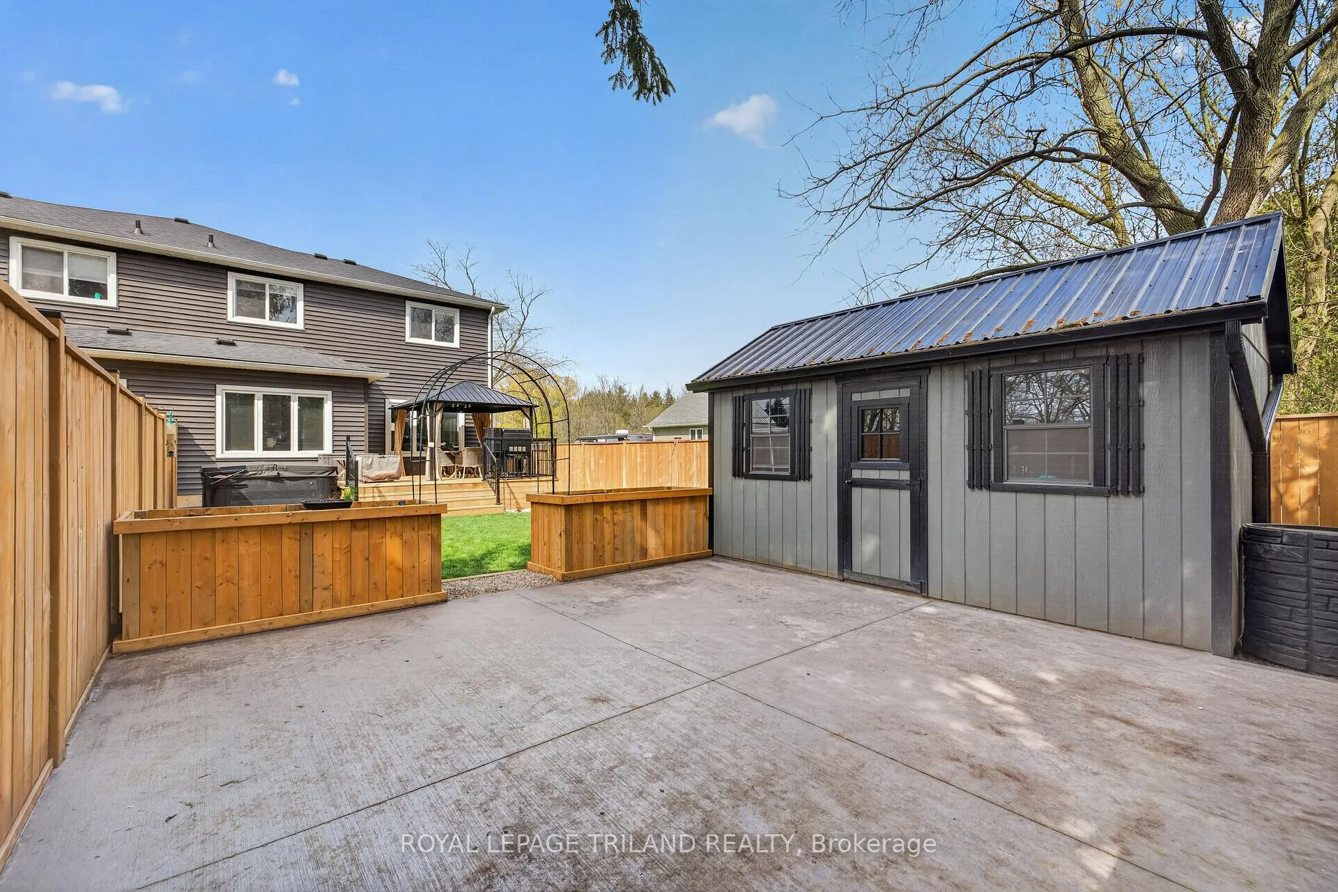 Photo 44 of 51253 Ashton Street, Malahide, Springfield — HOMEH