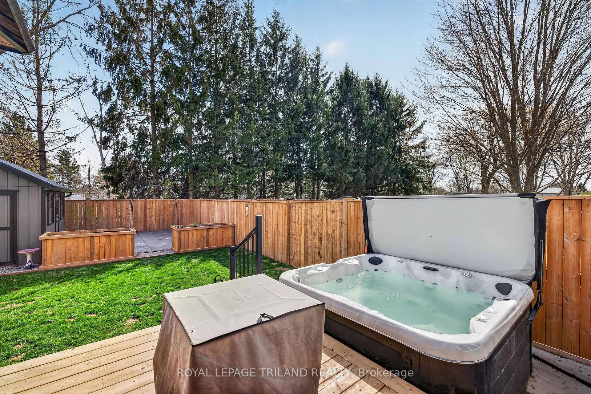 Photo 47 of 51253 Ashton Street, Malahide, Springfield — HOMEH