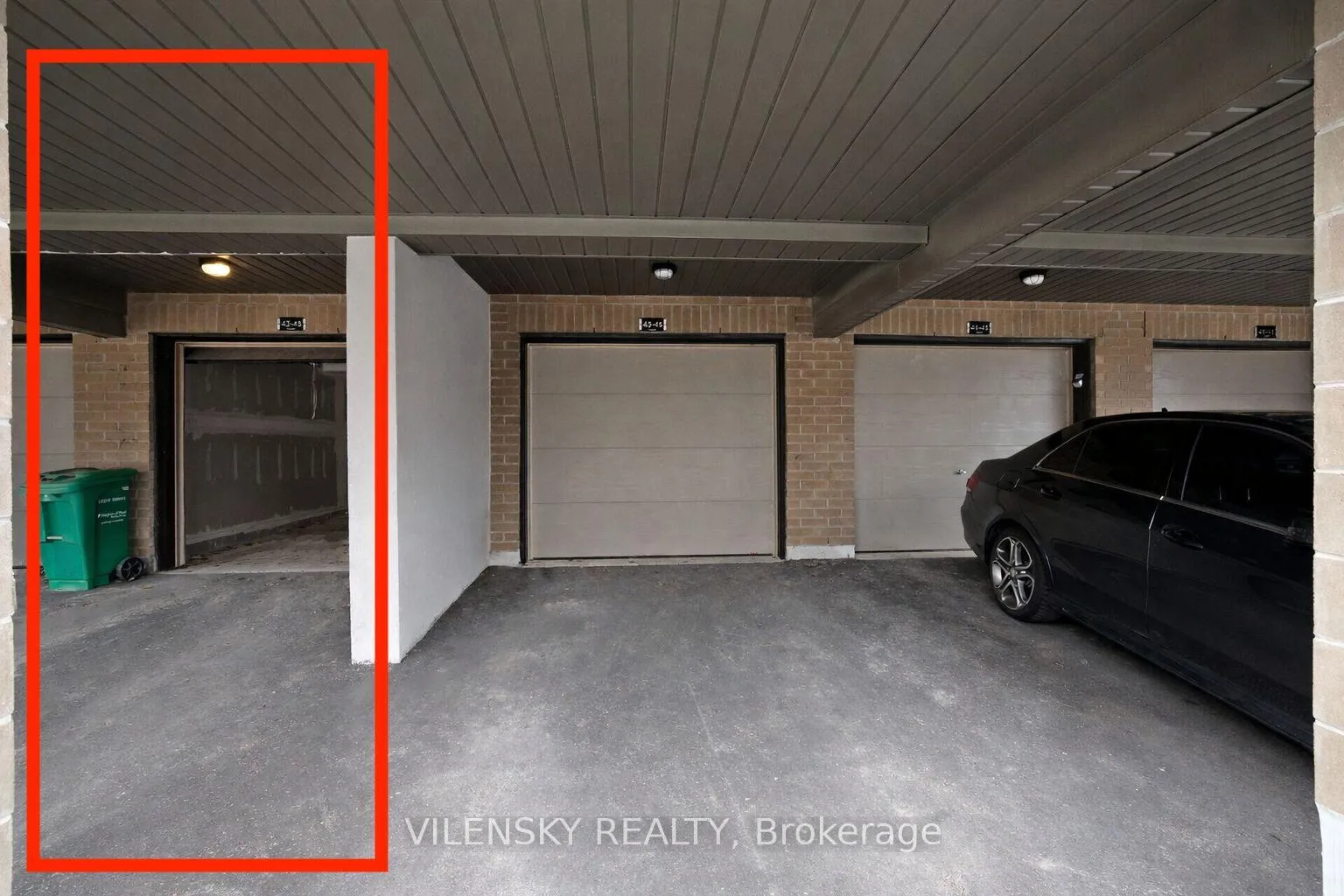 Photo 15 of Unit 42, 45 Knotsberry Circle, Brampton, Brampton South — HOMEH