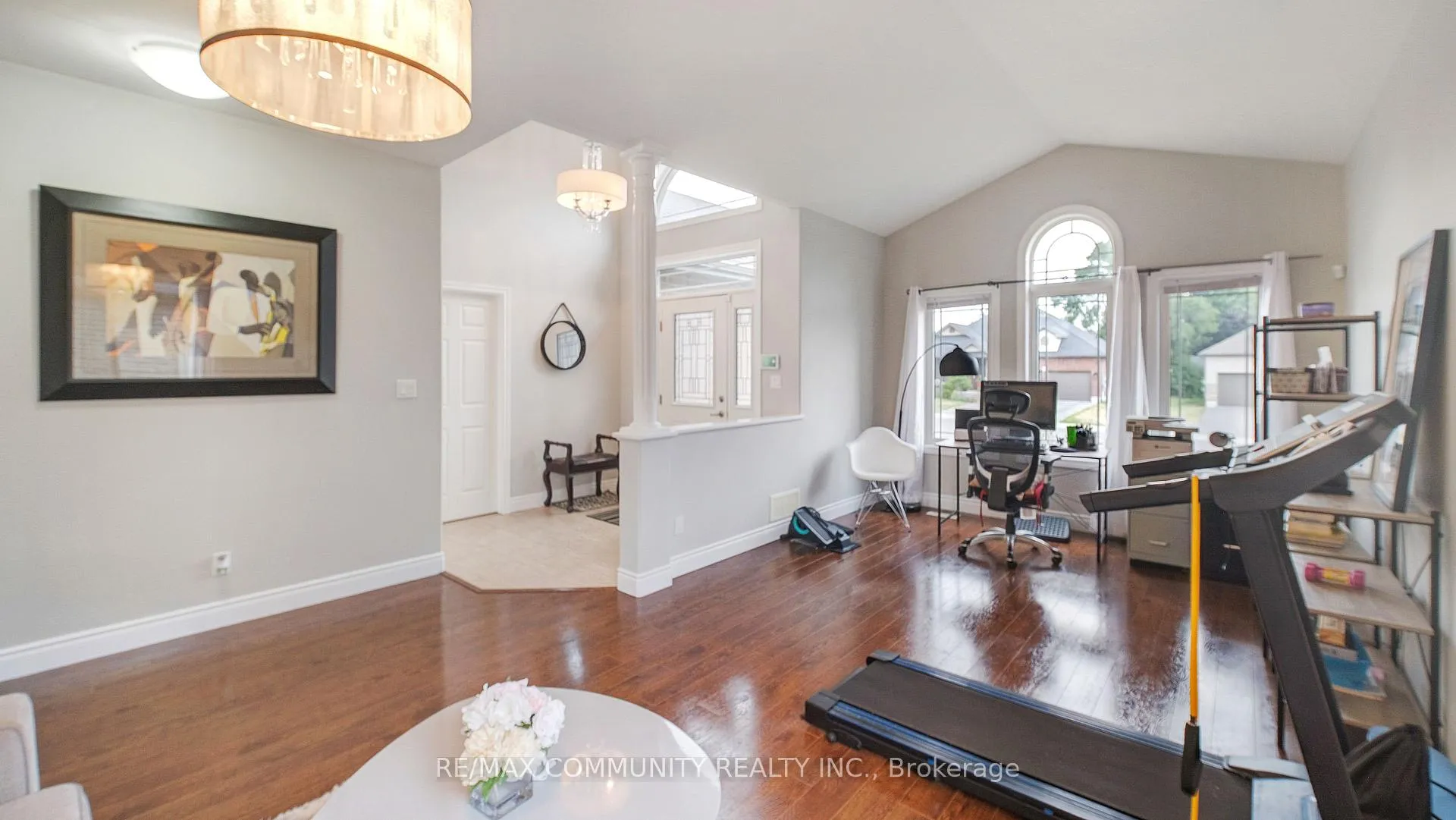 Photo 6 of 11 Stonecrest Boulevard, Quinte West, Sidney Ward — HOMEH