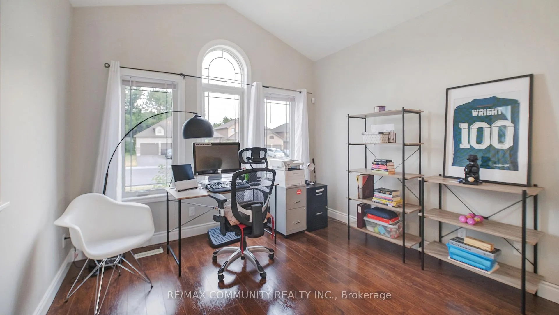 Photo 8 of 11 Stonecrest Boulevard, Quinte West, Sidney Ward — HOMEH