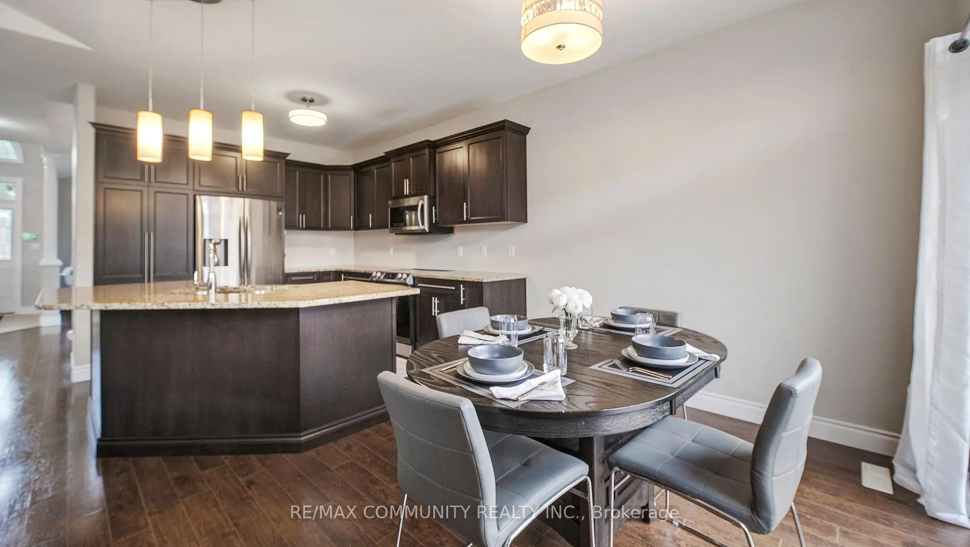 Photo 12 of 11 Stonecrest Boulevard, Quinte West, Sidney Ward — HOMEH