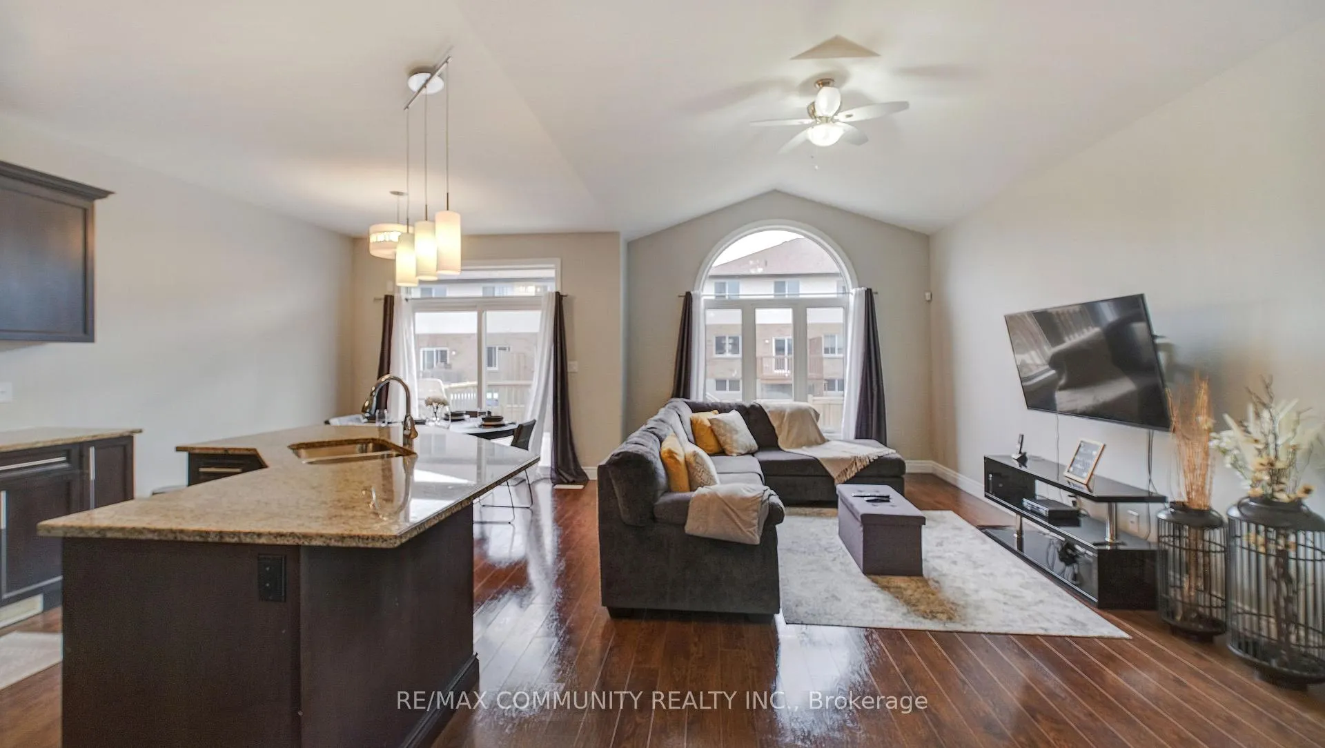 Photo 14 of 11 Stonecrest Boulevard, Quinte West, Sidney Ward — HOMEH