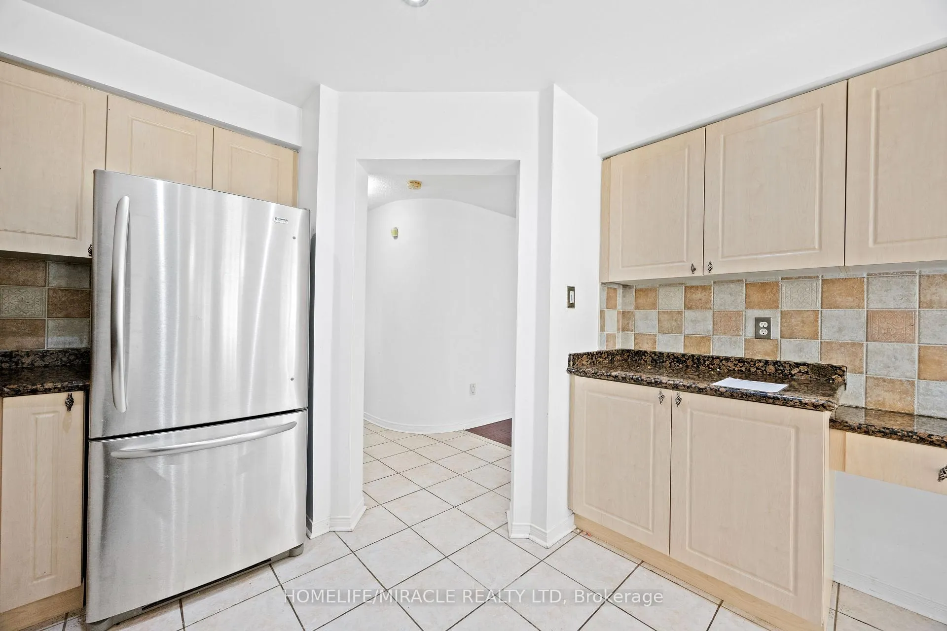 Photo 8 of 8 Waterdale Road, Brampton, Fletcher's Meadow — HOMEH