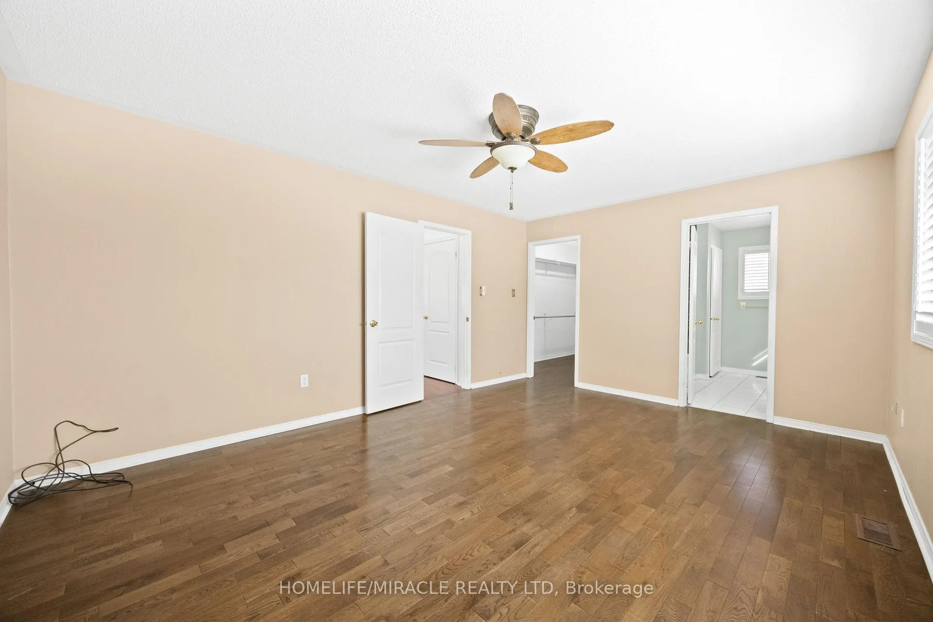 Photo 21 of 8 Waterdale Road, Brampton, Fletcher's Meadow — HOMEH
