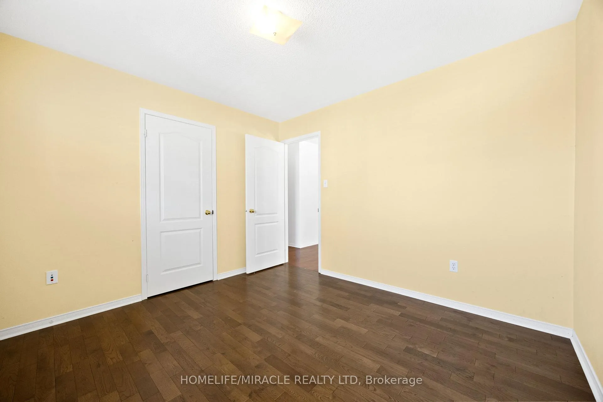 Photo 25 of 8 Waterdale Road, Brampton, Fletcher's Meadow — HOMEH